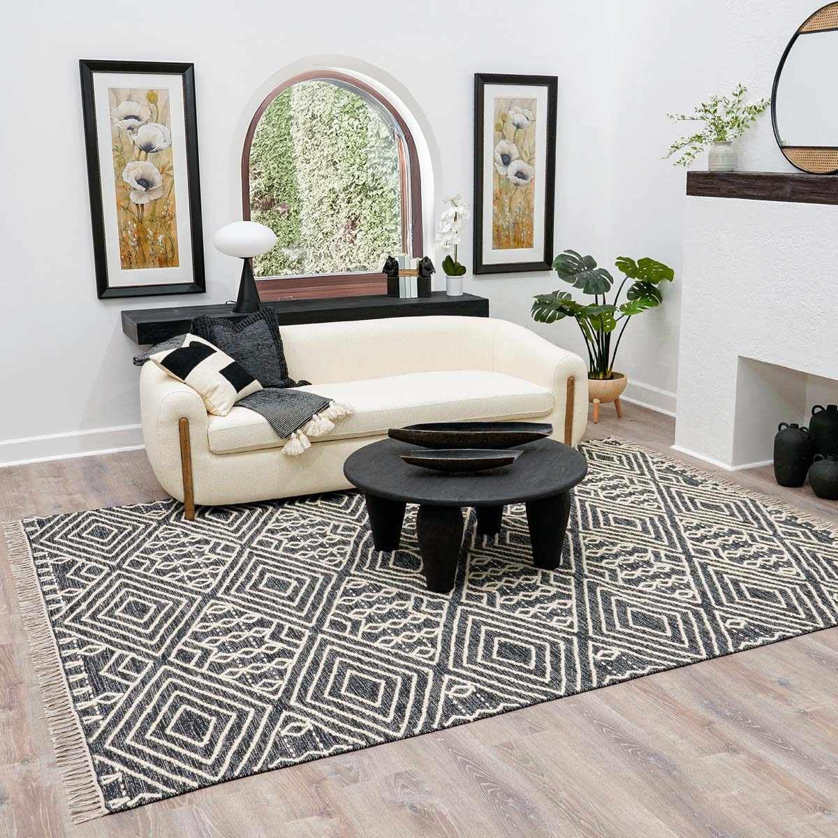 Bohemian Area Rug 8' x 10' - Hauteloom Skedee Handwoven Living Room & Bedroom Rug in Black & Beige - Perfect for Boho Chic Decor, Cozy Home & Modern Interior Design