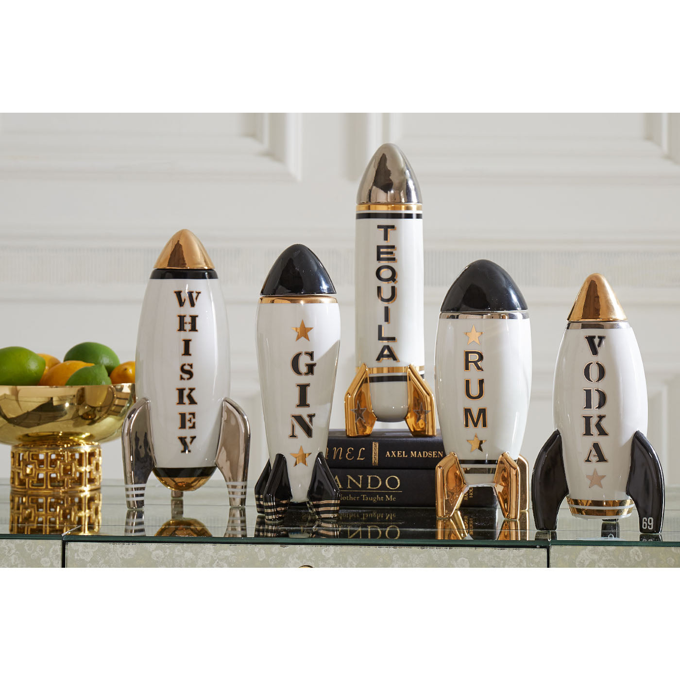 Premium Rocket-Shaped Vodka Decanter Set - Elegant Glass Liquor Dispenser for Home Bar, Parties & Gifts | Whiskey, Bourbon & Scotch Pourer with Aerating Spout