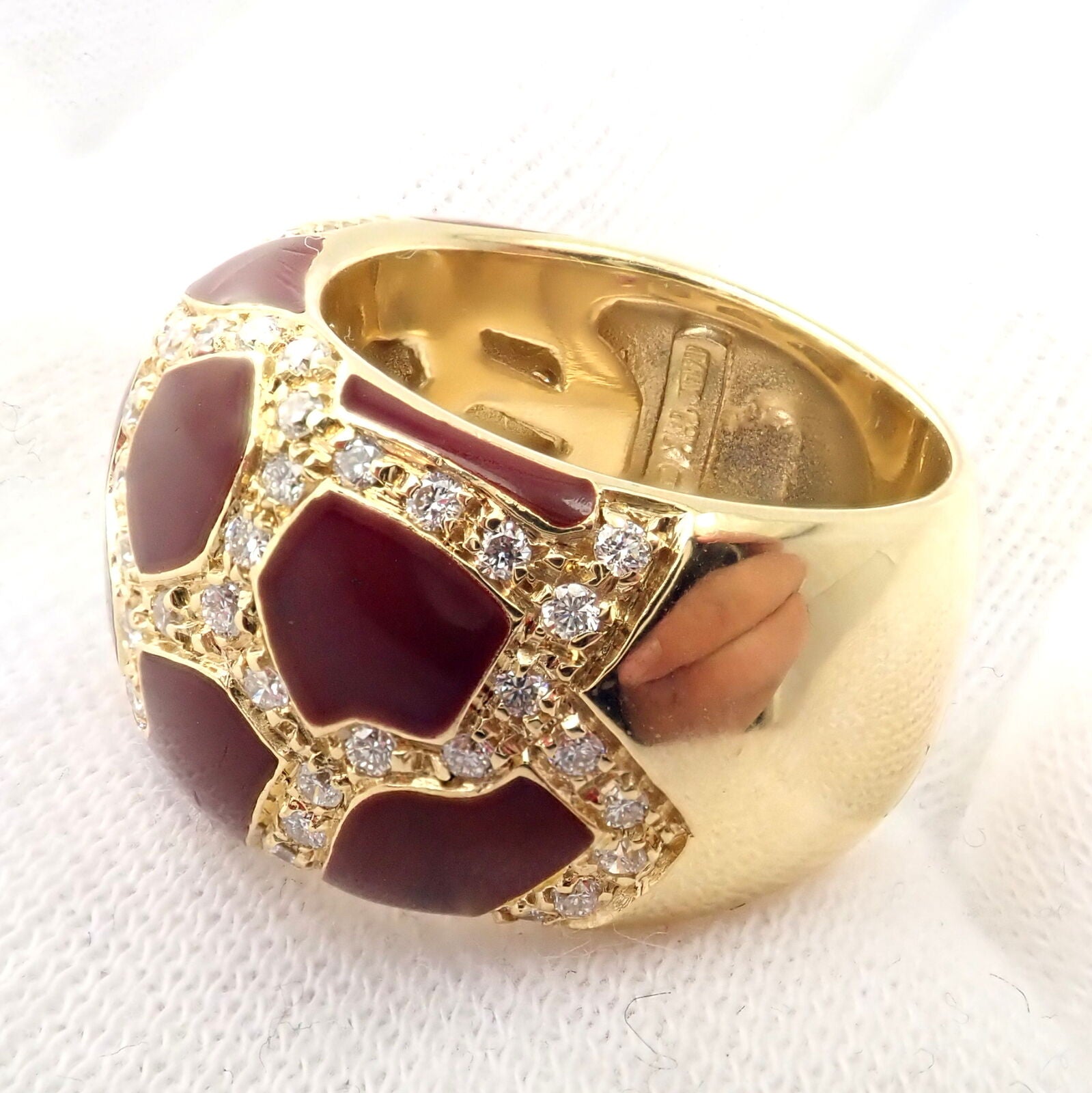 Authentic Roberto Coin 18k Yellow Gold Giraffe Enamel Diamond Ring - Perfect for Elegant Occasions, Anniversary Gifts & Luxury Jewelry Collections