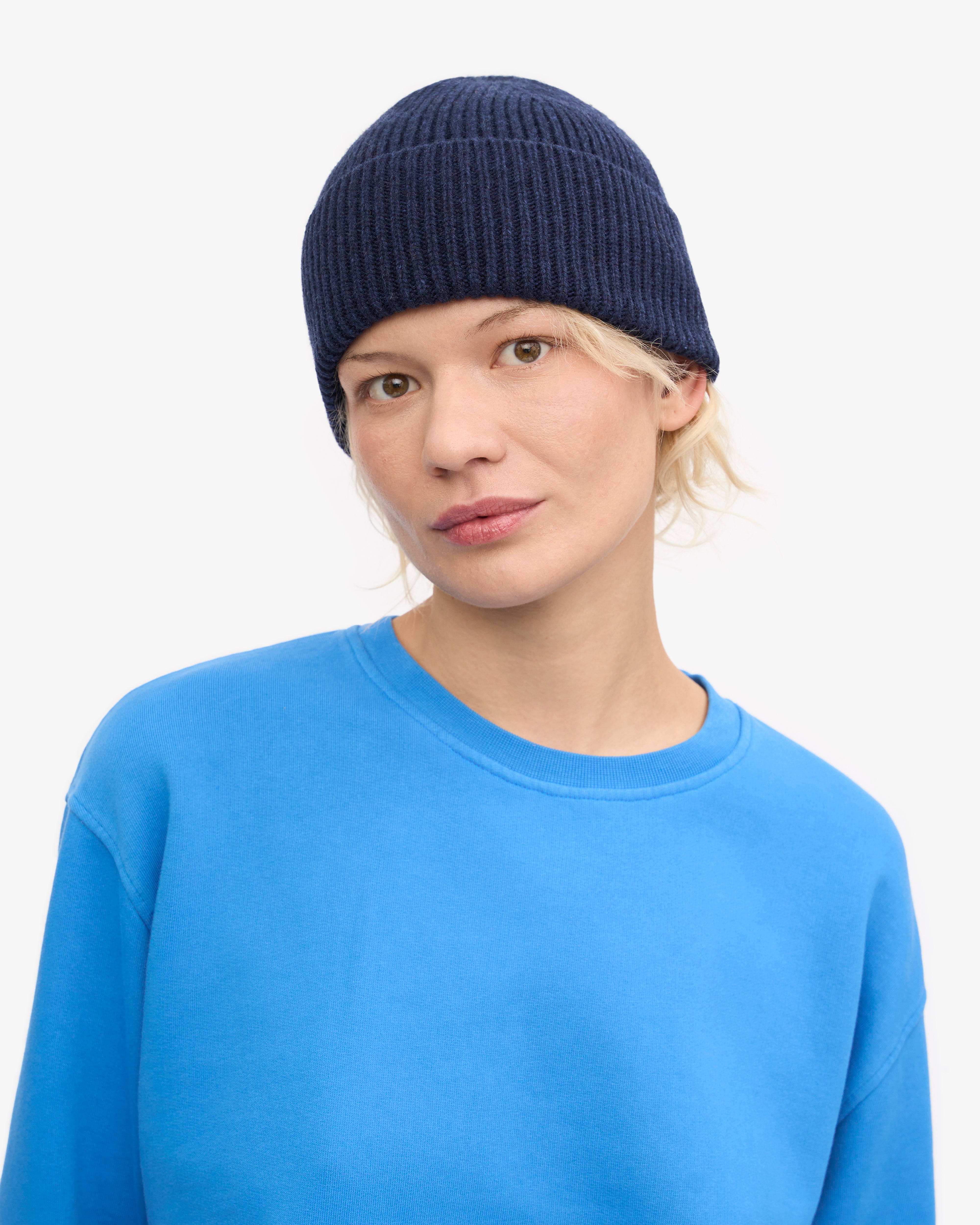 Premium Merino Wool Beanie for Men & Women - Soft Warm Winter Hat in Marine Blue - Perfect for Skiing, Hiking & Outdoor Activities