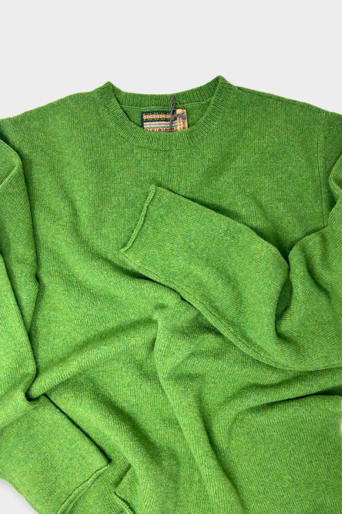 Premium Merino Wool Corry T-Shirt Sweater for Men & Women | Soft & Breathable Green Pullover | Perfect for Hiking, Travel & Casual Wear