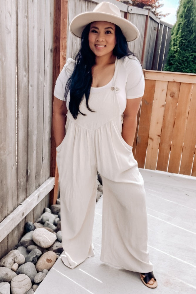 Women's Beige Linen Overalls - Comfortable Jumpsuit with Pockets for Gardening, Casual Outings & Summer Fashion