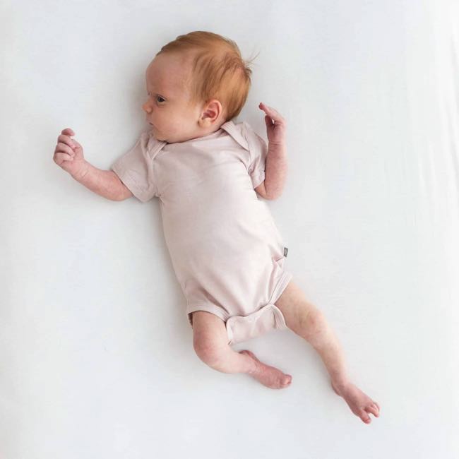 Kyte Baby Short Sleeve Organic Cotton Bodysuit - Soft Blush Pink Baby Onesie for Newborns & Infants | Perfect for Playtime, Daycare & Family Photos