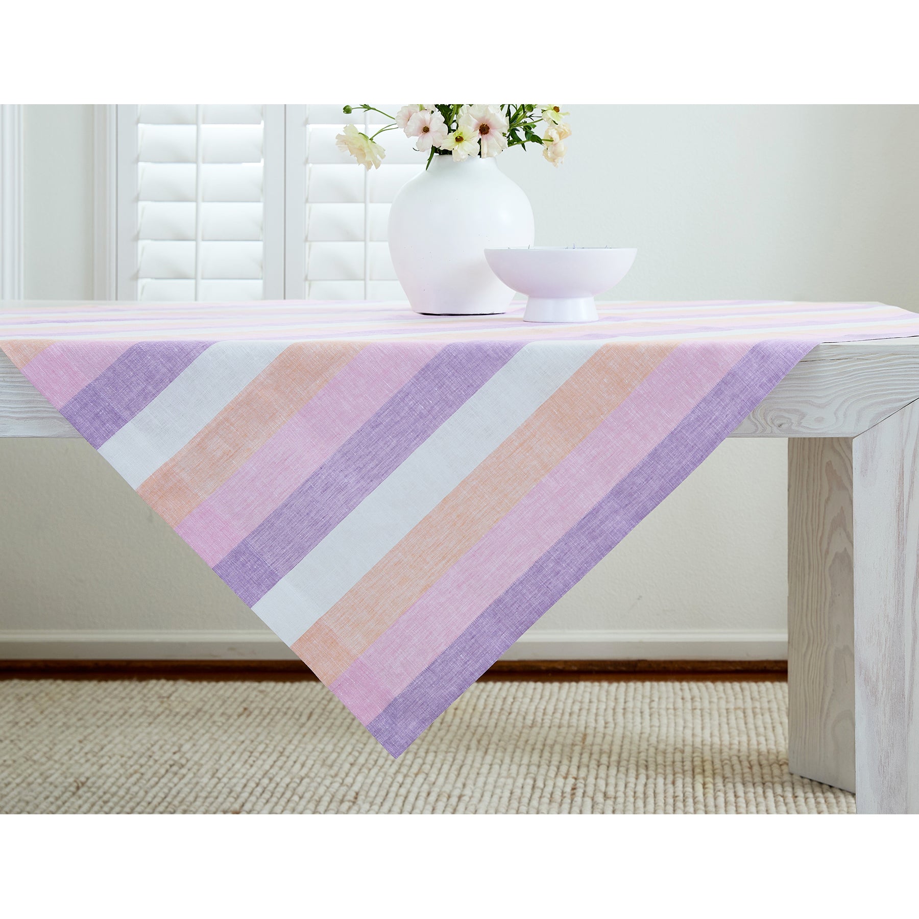 Stylish Gelato Stripe Table Throw - Soft & Durable Tablecloth for Dining Room, Kitchen, or Outdoor Picnic - Perfect for Parties & Home Decor