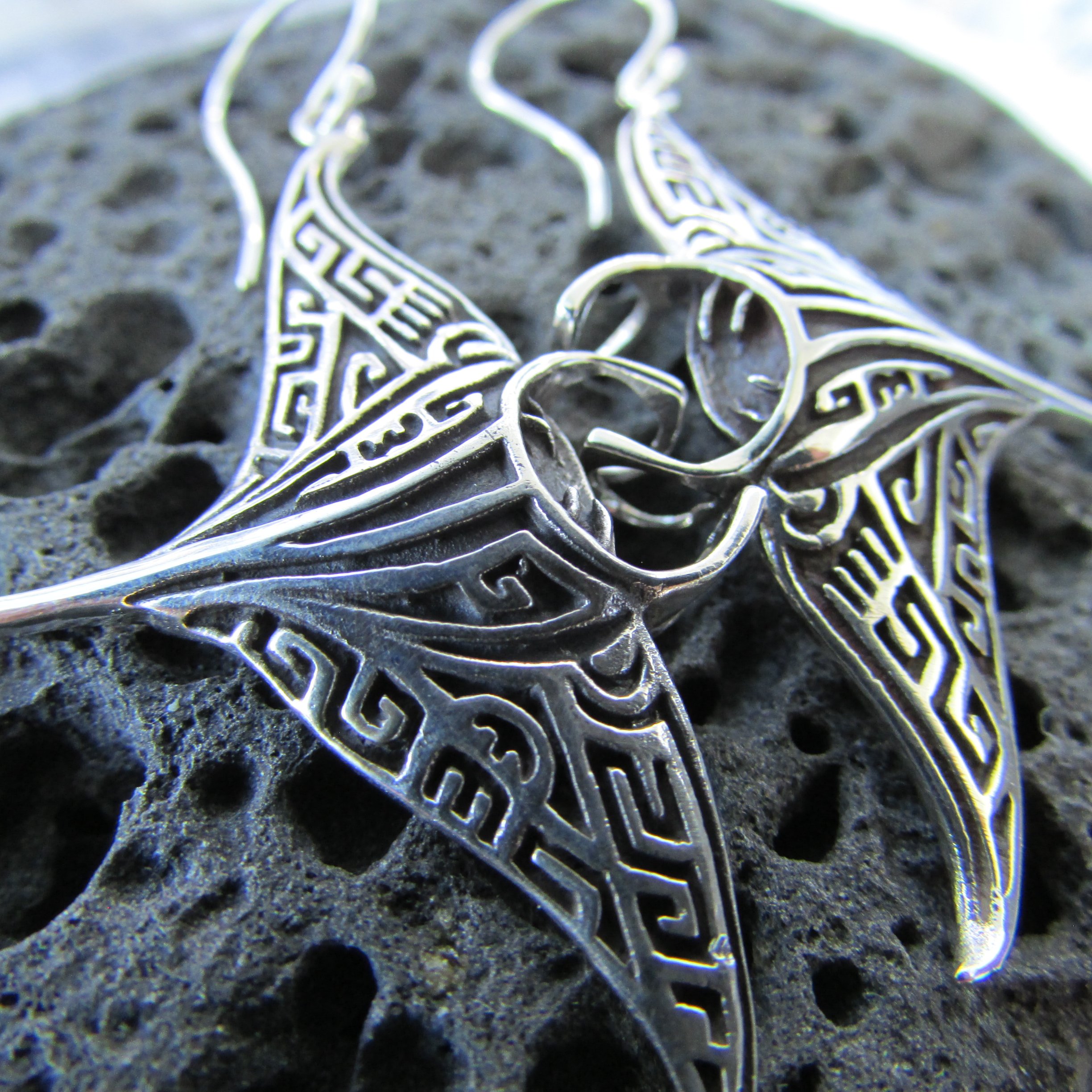 Manta Ray Earrings Large Sterling Silver Dangle Earrings for Women - Perfect for Beach Parties, Boho Fashion & Ocean-Themed Jewelry Gifts