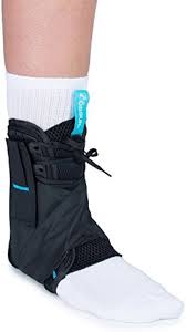 Formfit® Ankle Brace with Figure 8 Strap - Adjustable Support for Sprains, Injuries & Recovery - Perfect for Running, Basketball & Sports Activities
