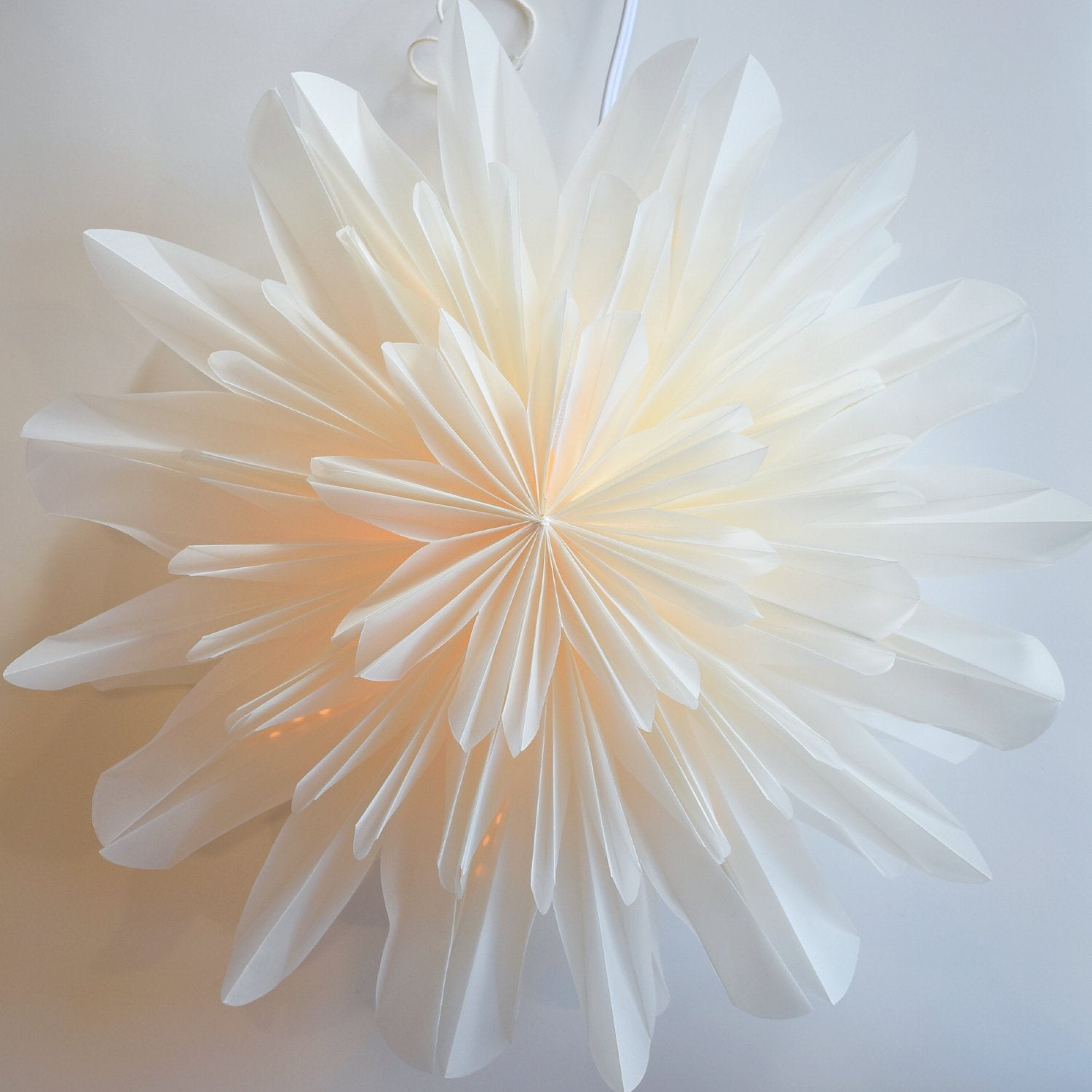 24 Inch White Snowflake Star Lantern with Pizzelle Design - Perfect for Christmas Decor, Winter Weddings, Holiday Parties & Home Decoration | Indoor/Outdoor Use for Porch, Garden & Festive Events