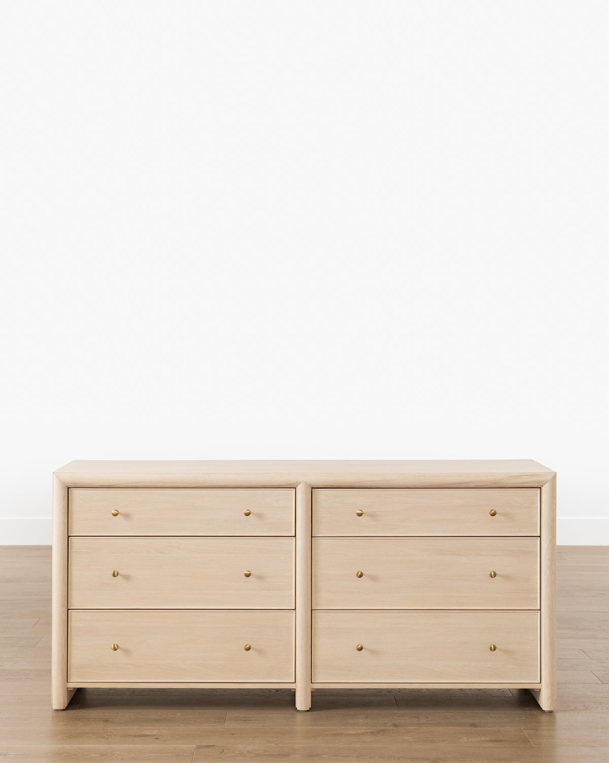 Stylish Tellerbeck 6-Drawer Dresser for Bedroom - Solid Wood Chest of Drawers with Smooth Gliding Drawers - Perfect for Organizing Clothes, Bedding & Accessories in Master Bedroom, Guest Room or Dorm