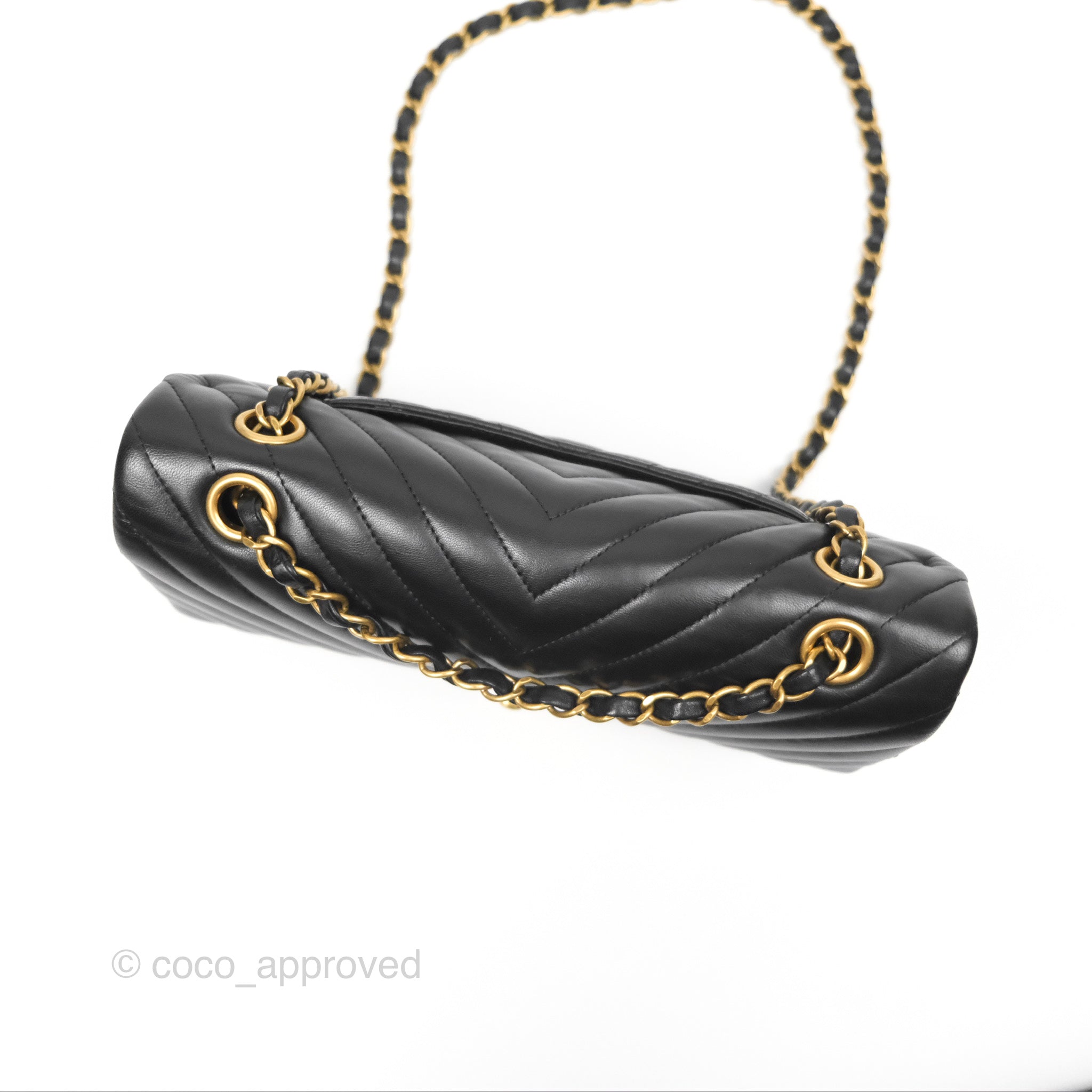 Chanel Classic M/L Medium Flap Chevron Black Lambskin Gold Hardware Bag - Luxury Designer Handbag for Women, Perfect for Evening Events & Special Occasions