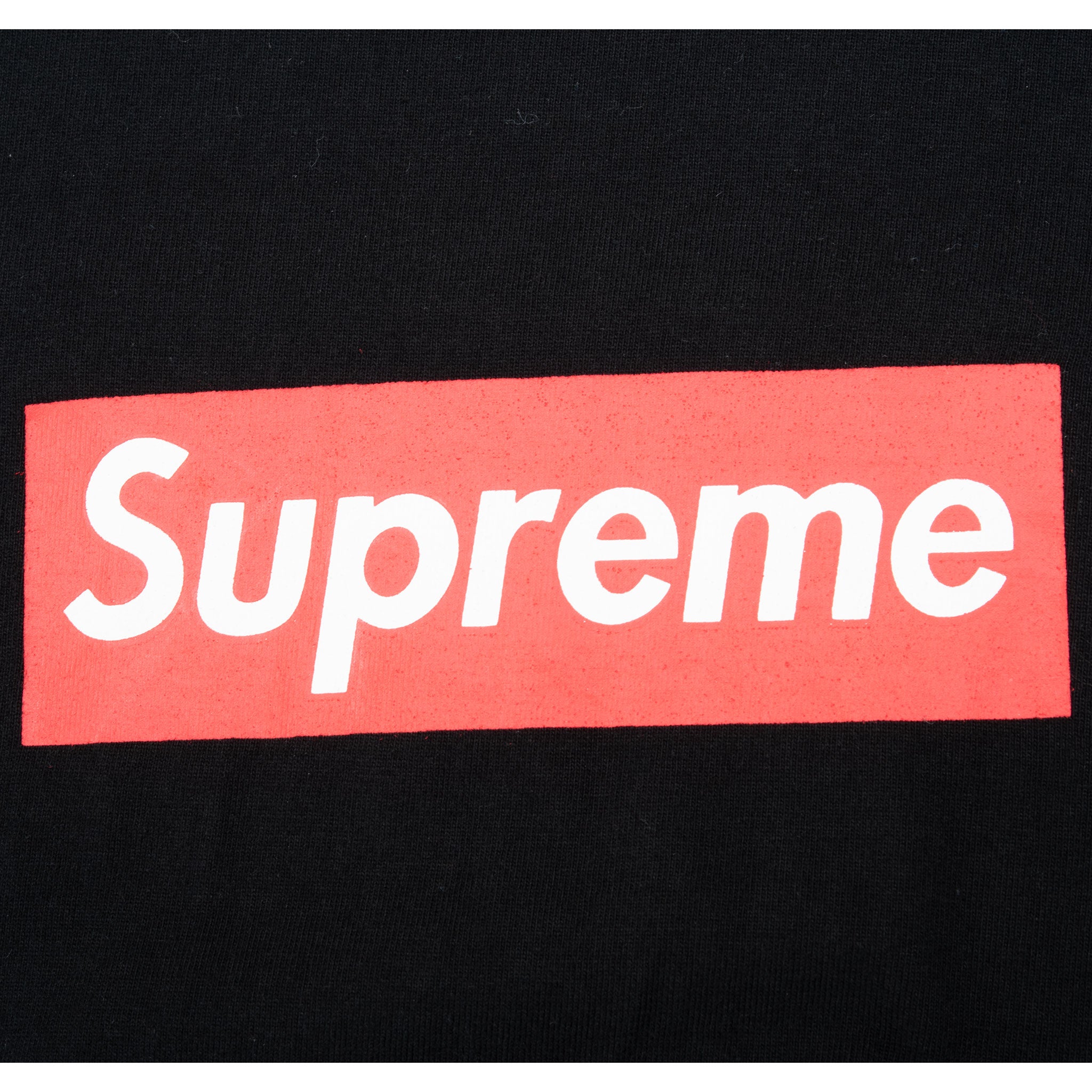 Supreme Box Logo Black T-Shirt for Men - Large Size Cotton Tee - Streetwear Fashion & Casual Wear