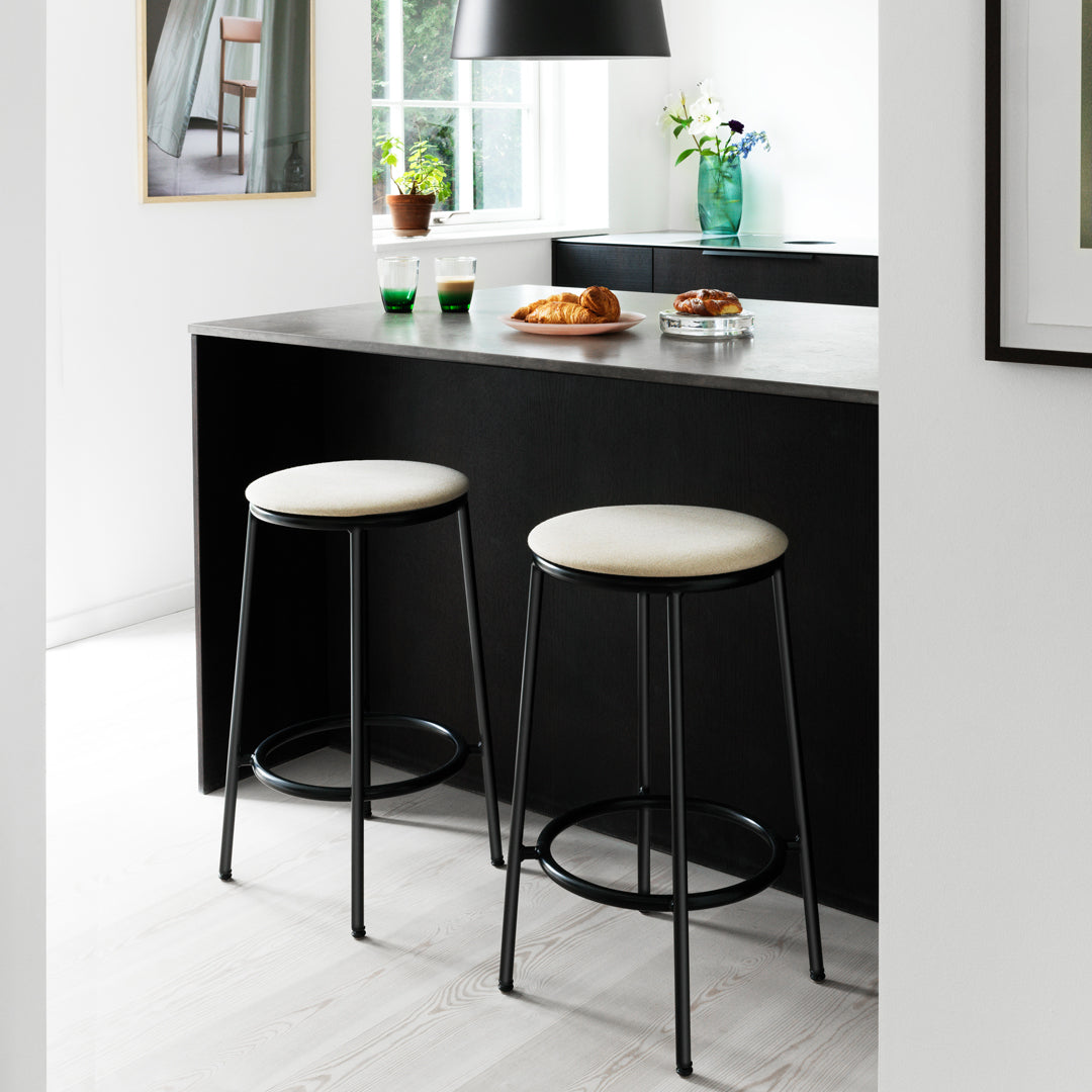 Circa Counter Stool - Upholstered Bar Stool with Comfortable Seat for Kitchen Island, Breakfast Nook & Home Bar | Modern Dining & Lounge Furniture
