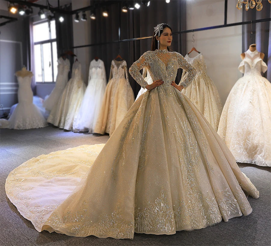 Elegant Gold Trumpet Mermaid Wedding Dress - High Quality Bridal Gown for Beach, Church & Formal Weddings