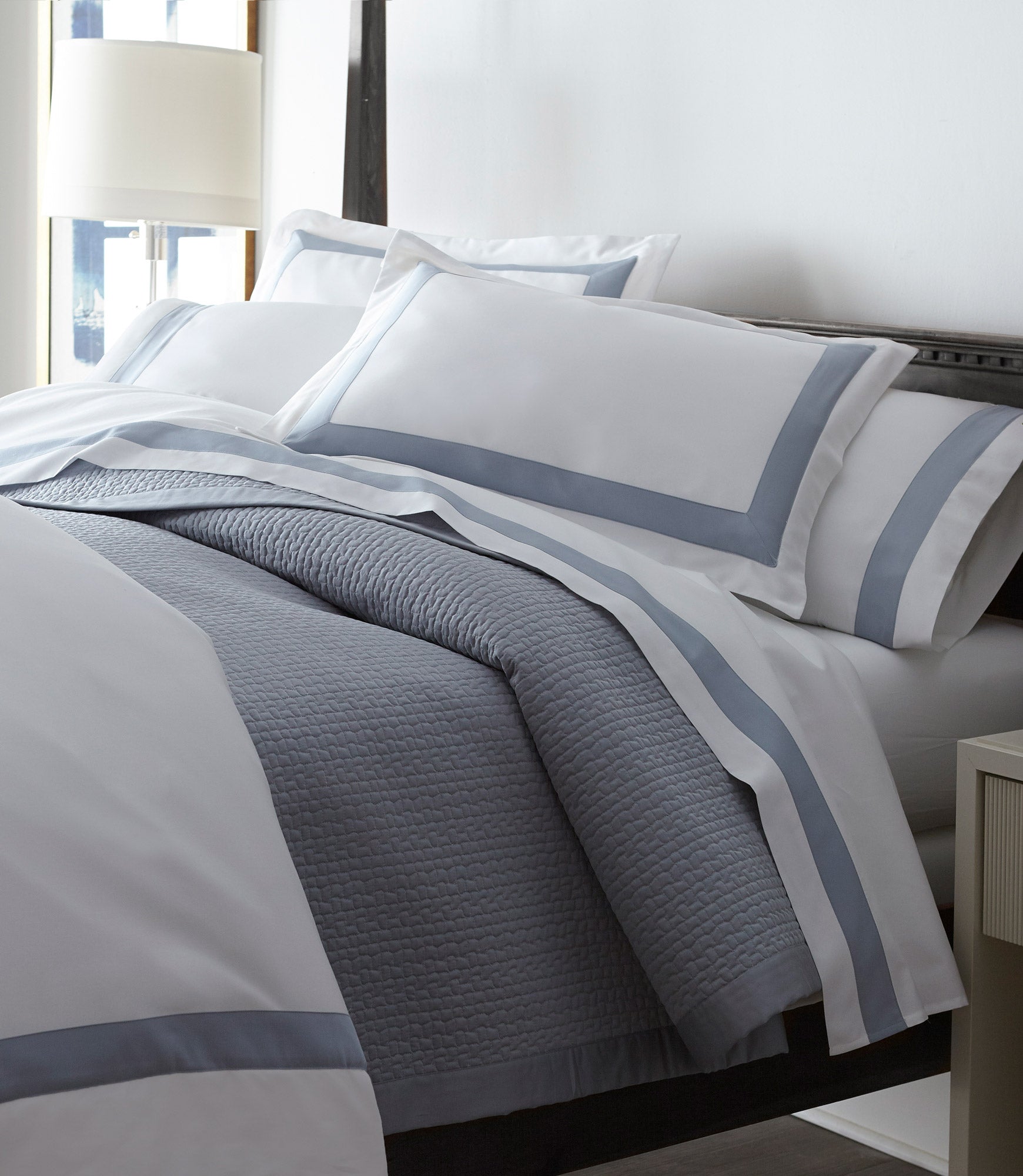 Hamilton Quilted Coverlet - Soft & Lightweight Bedspread for All Seasons | Perfect for Guest Rooms, Master Bedrooms & Cozy Home Decor