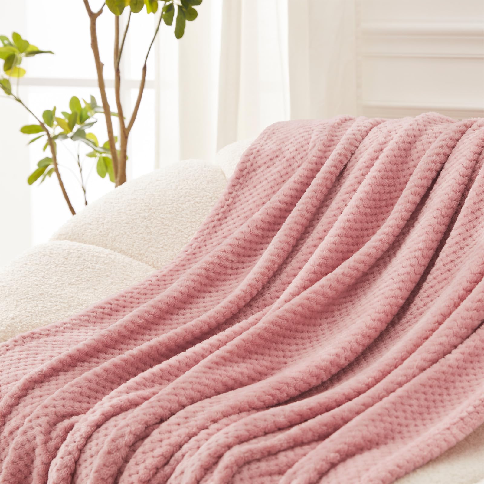 Premium King Size Fleece Blend Bed Blanket - Ultra Soft & Warm Waffle Textured Throw for Couch, Sofa & Bed | Cozy, Lightweight & Fuzzy (Dusty Pink, 90x104 Inches) - Perfect for Winter Nights, Movie Time & Guest Rooms