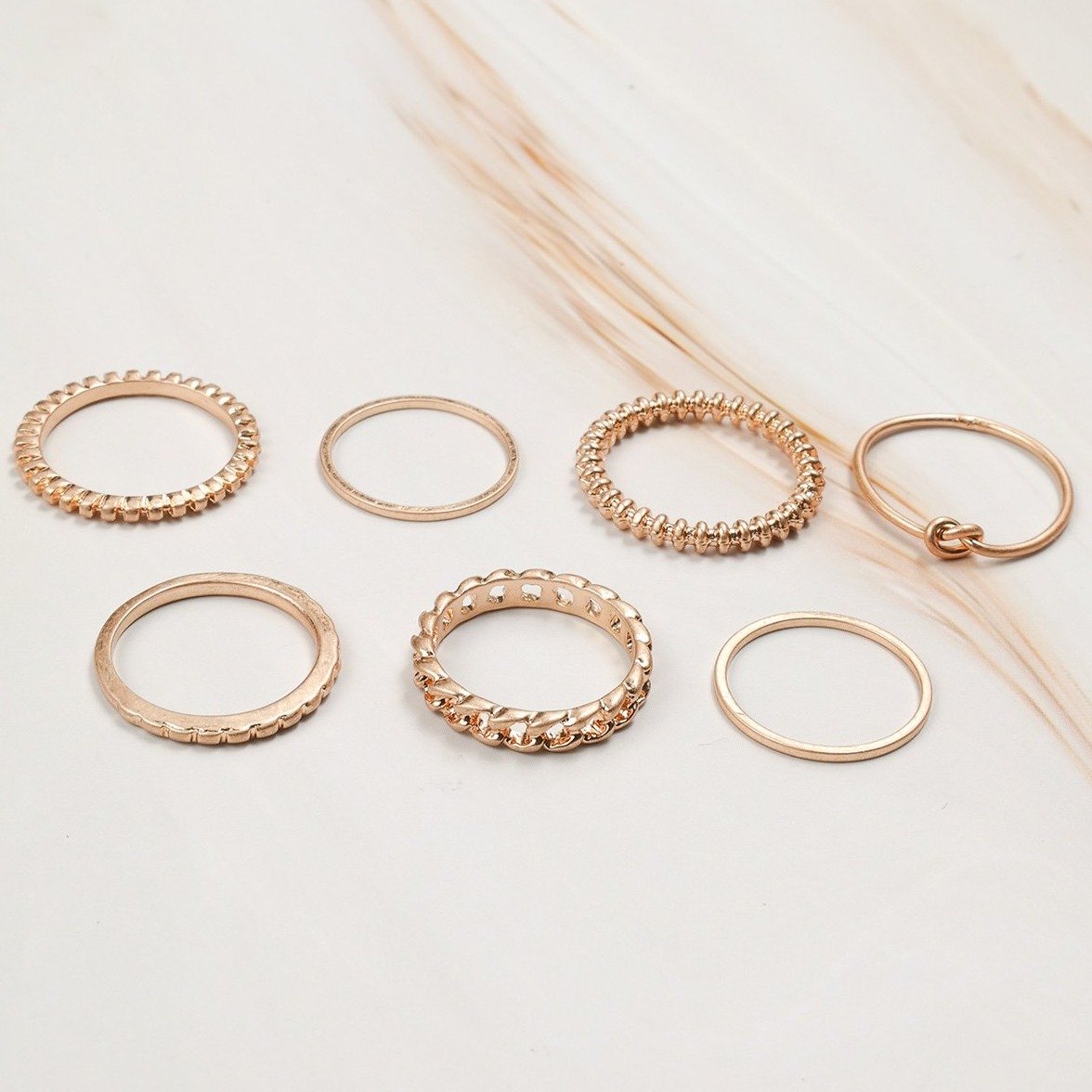 6-Piece Stackable Ring Set for Women - Dainty Gold & Silver Rings for Layering - Perfect for Everyday Wear, Gift Giving & Special Occasions
