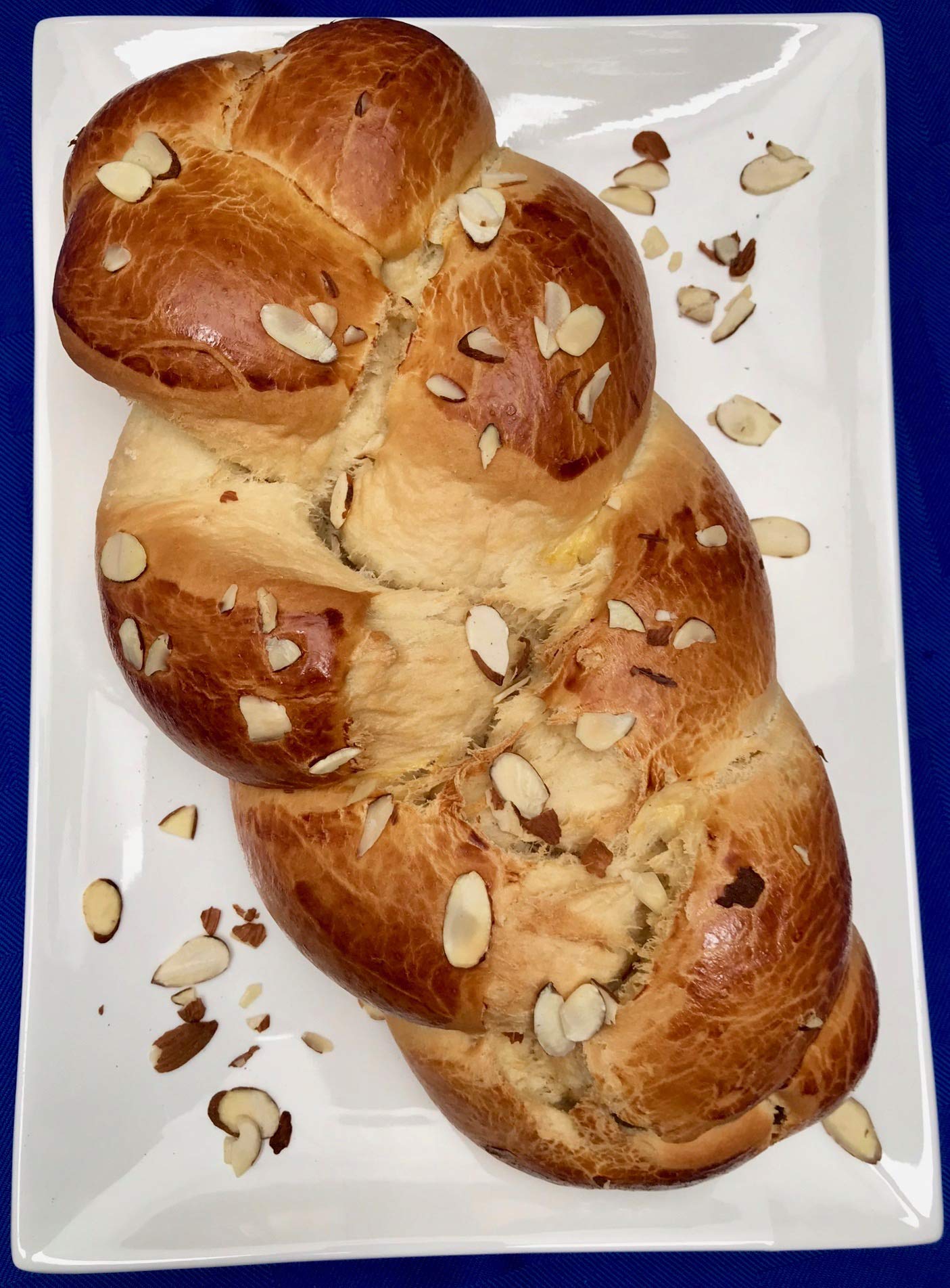 Traditional Greek Tsoureki Bread with Mahlepi - 1.5 lb Sweet Easter Braided Loaf | Perfect for Holiday Celebrations, Breakfast & Gift Giving