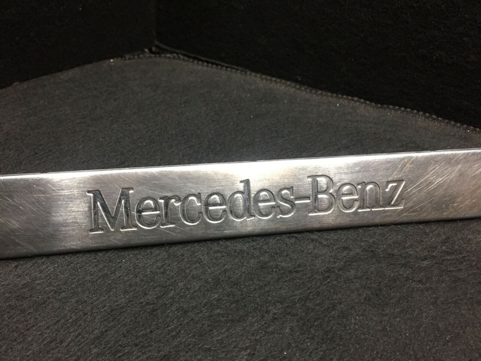 Mercedes W163 ML320 Right Passenger Side Front Door Scuff Plate OEM - Perfect Fit for 2000-2003 Models | Durable Protection & Stylish Upgrade for Your SUV Interior
