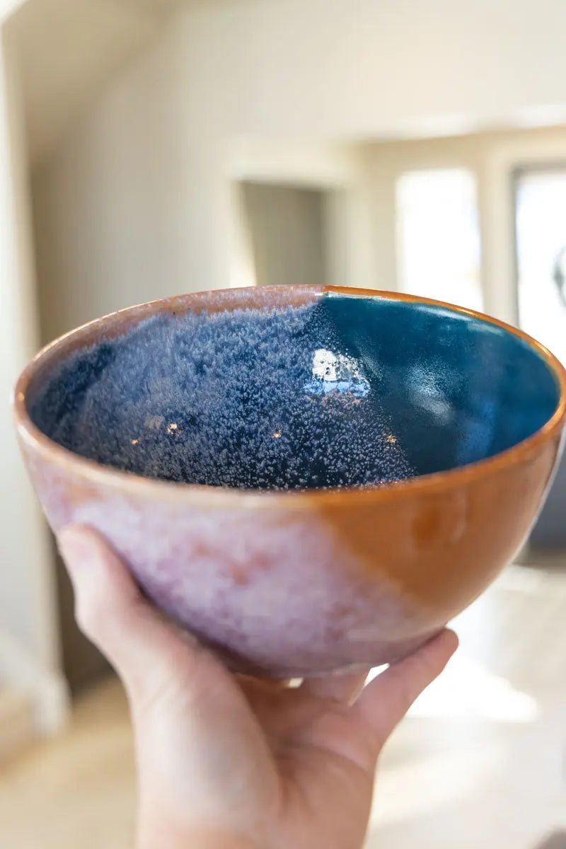 Large Two-Tone Serving Bowl with Creamy Splash Design in Cinnamon & Dark Teal - Perfect for Entertaining, Dinner Parties, and Family Gatherings
