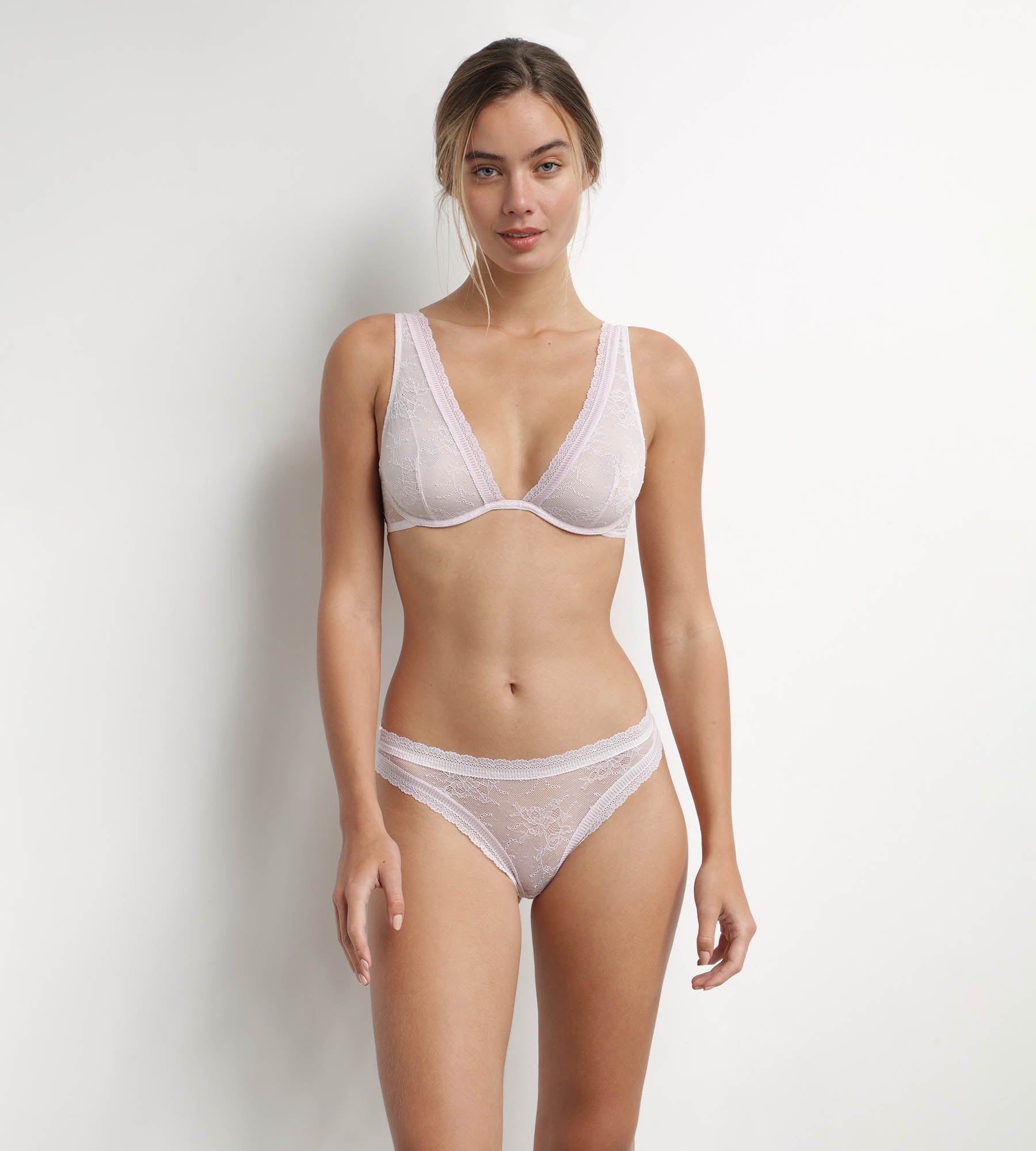Lilac Floral Lace Underwire Scarf Bra - Comfortable & Stylish Support for Everyday Wear, Date Nights & Special Occasions