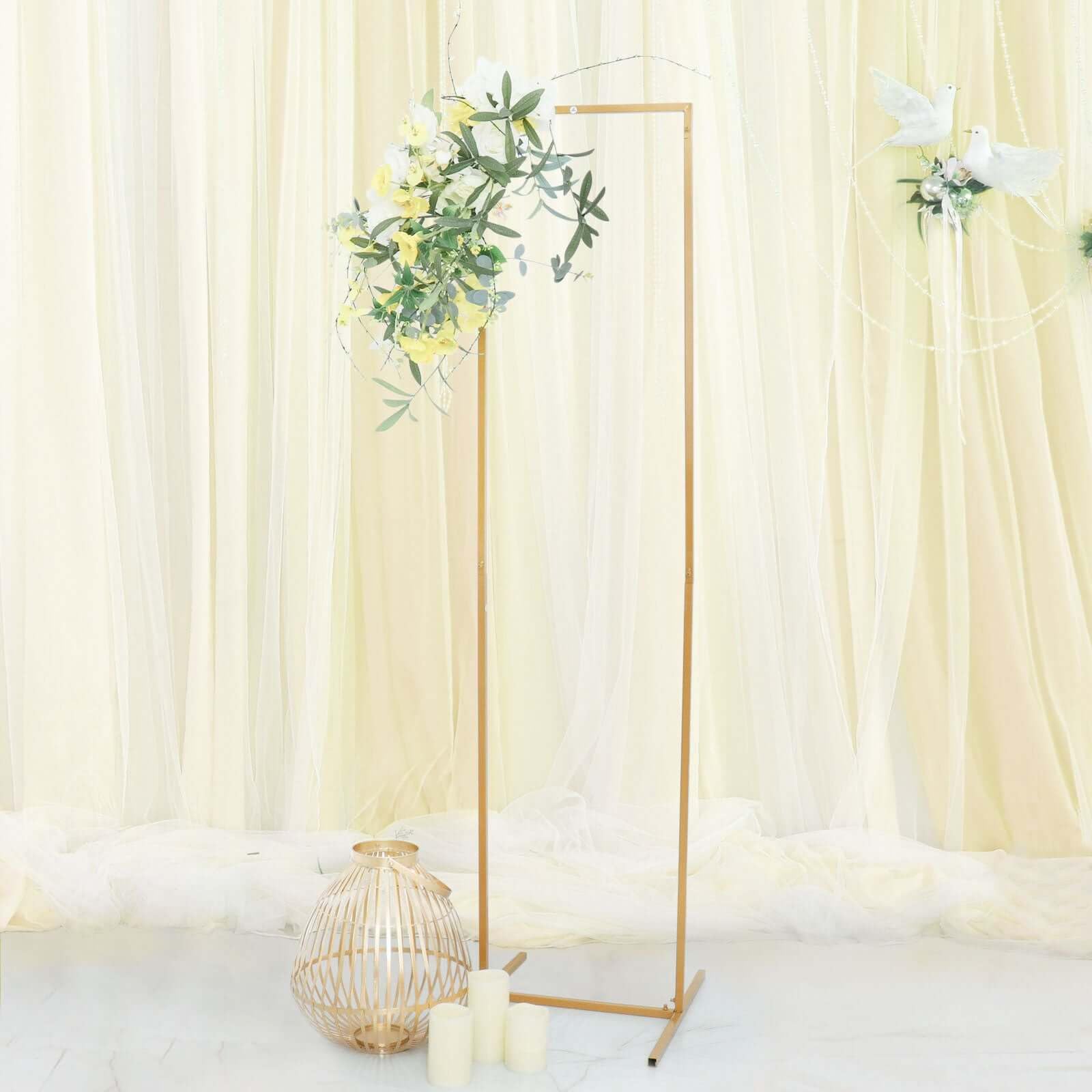 5.5ft Gold Wedding Flower Stand - Metal Backdrop & Vase Column for Wedding Decor