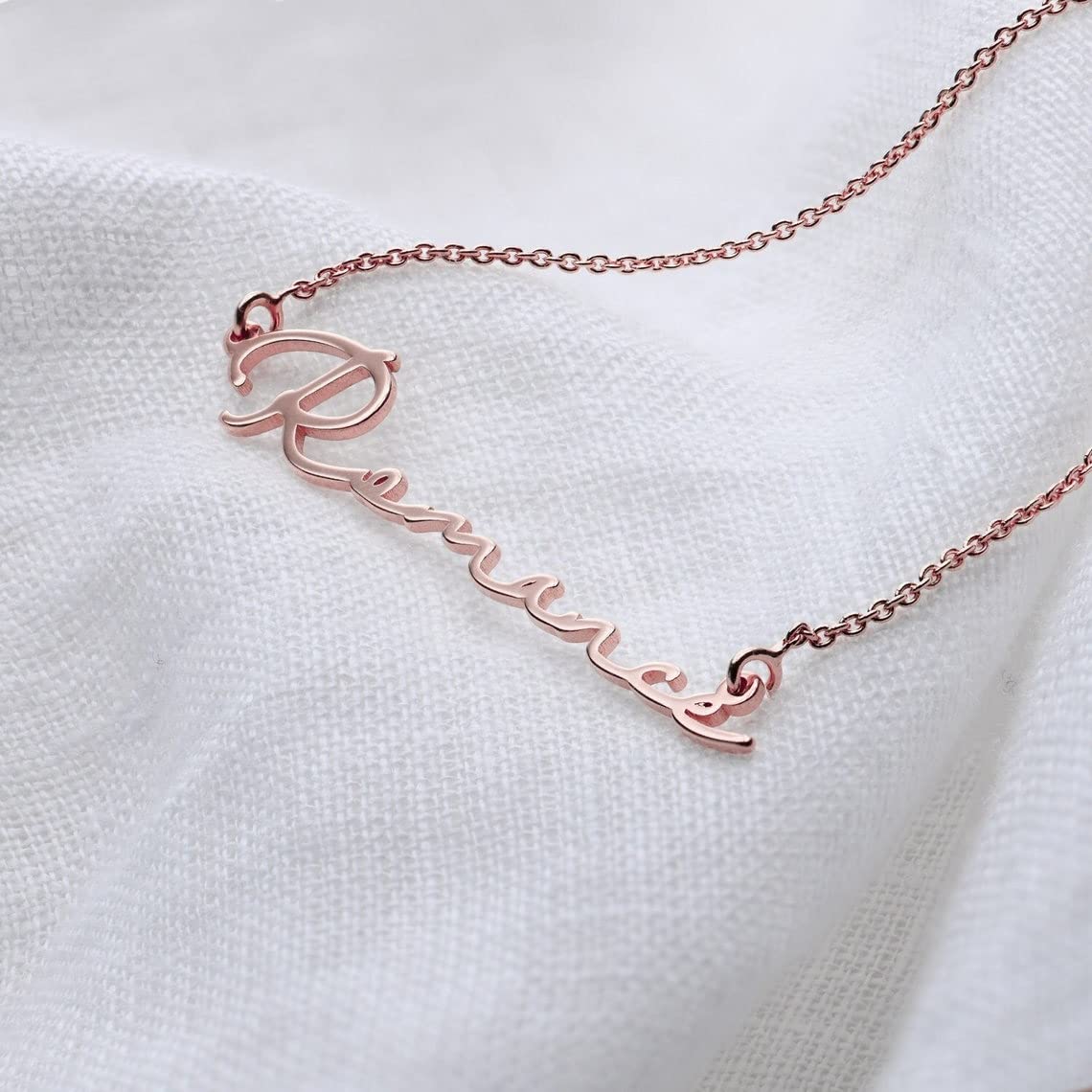 Custom Name Necklace for Women - 18K Gold Plated Personalized Layered Name Necklace - Birthday Gift for Her, Anniversary Present, Mother's Day Jewelry - Perfect for Everyday Wear, Date Nights & Special Occasions