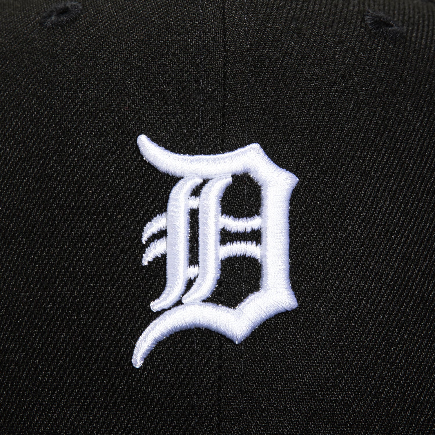 New Era 9Fifty MLB Basic Detroit Tigers Snapback Hat - Black & White Adjustable Baseball Cap for Men & Women - Perfect for Baseball Games, Streetwear Fashion & Sports Fans