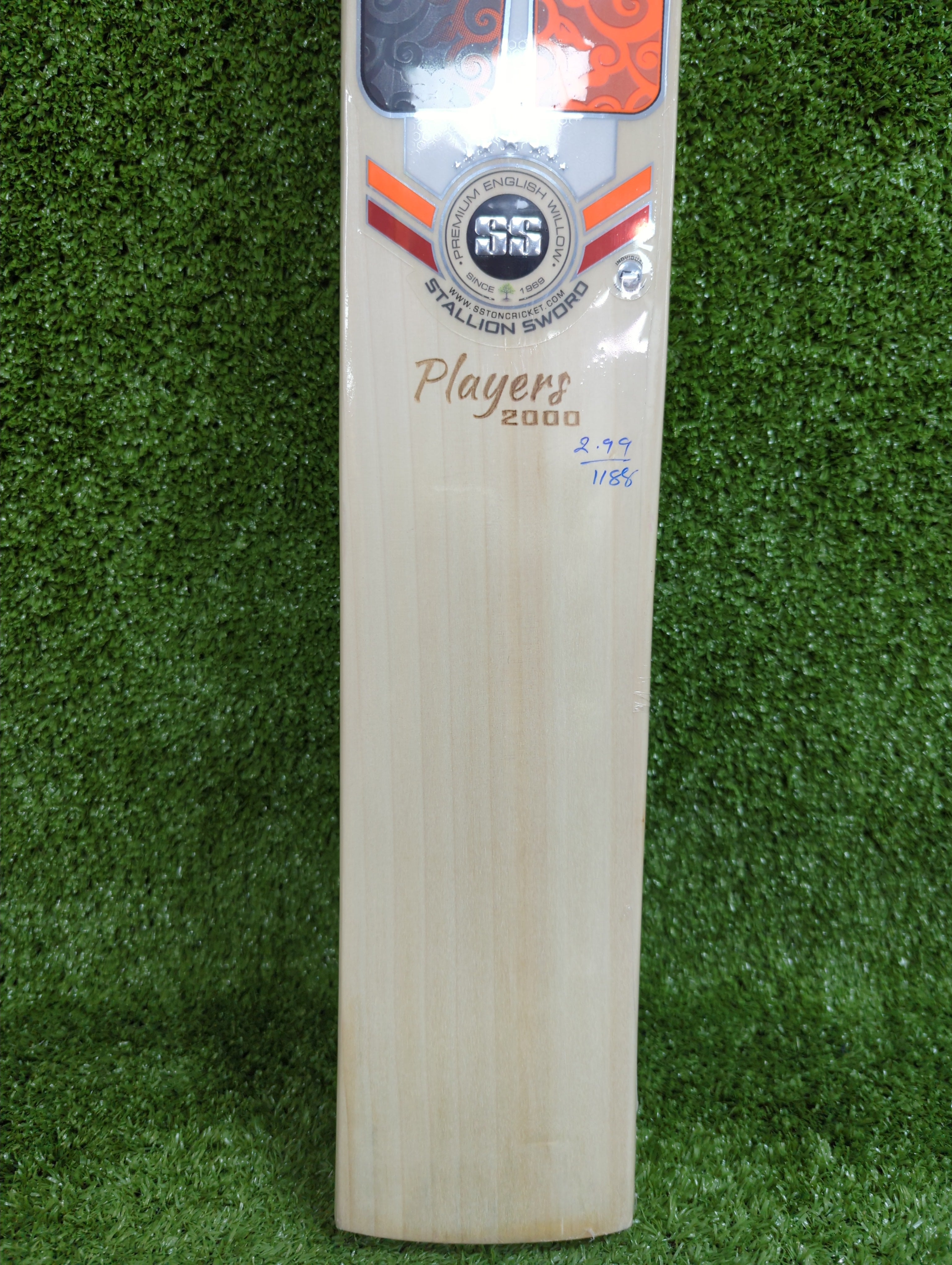 SS Stallion Sword Players 2000 English Willow Cricket Bat with Big Edge - Premium Cricket Equipment for Professional Players & Training