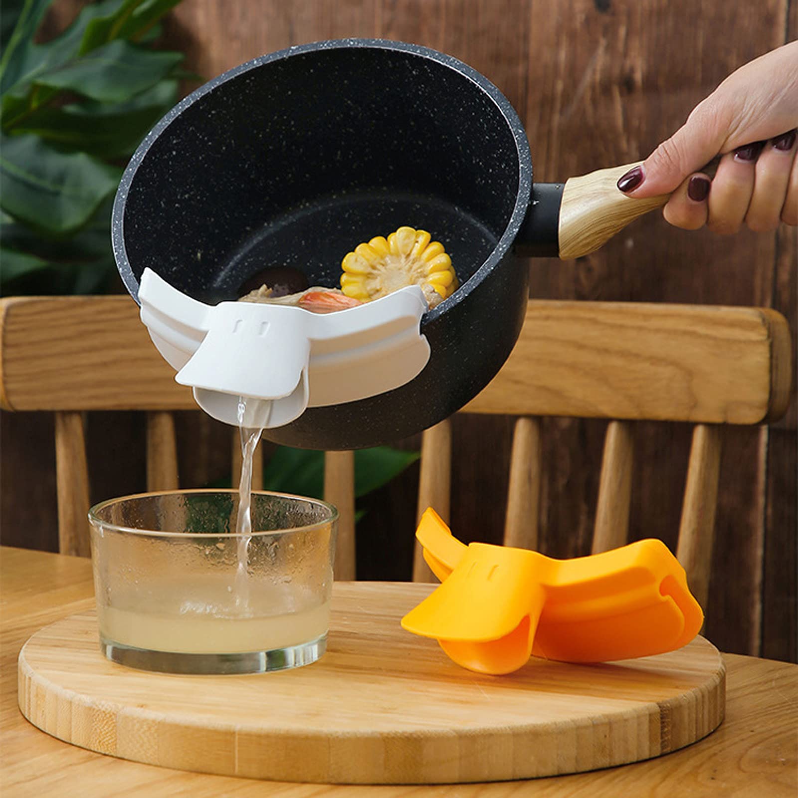 1pc Spill-Proof Silicone Kitchen Funnel with Round Edge - Non-Slip Diverter for Pots & Pans, Gray - Perfect for Cooking, Baking, and Pouring Liquids Without Mess