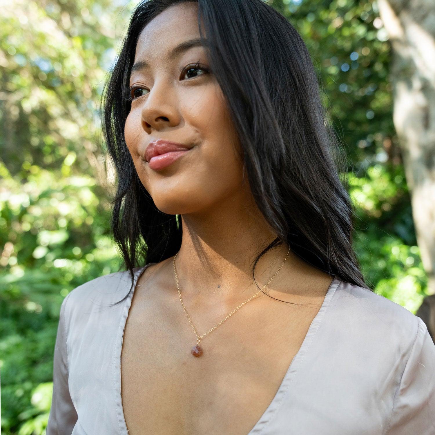 Sunstone Teardrop Crystal Pendant Necklace – Natural Gemstone Jewelry for Women, Healing Crystal Gift for Spiritual Protection & Positive Energy | Perfect for Meditation, Yoga & Everyday Wear