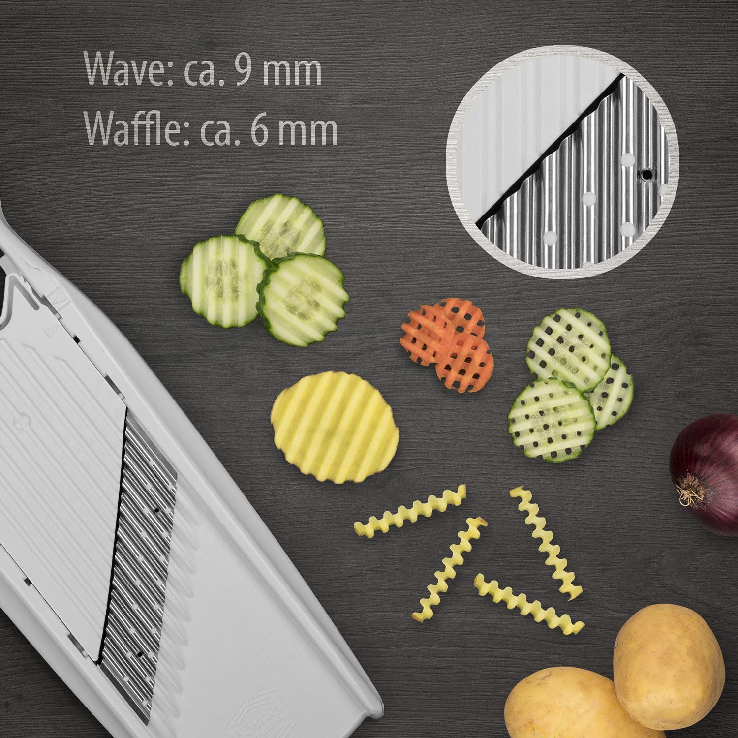 Swissmar Borner PowerLine Wave Waffle Cutter - Professional Stainless Steel Waffle Maker for Perfect Homemade Waffles - Ideal for Breakfast, Brunch & Dessert Making