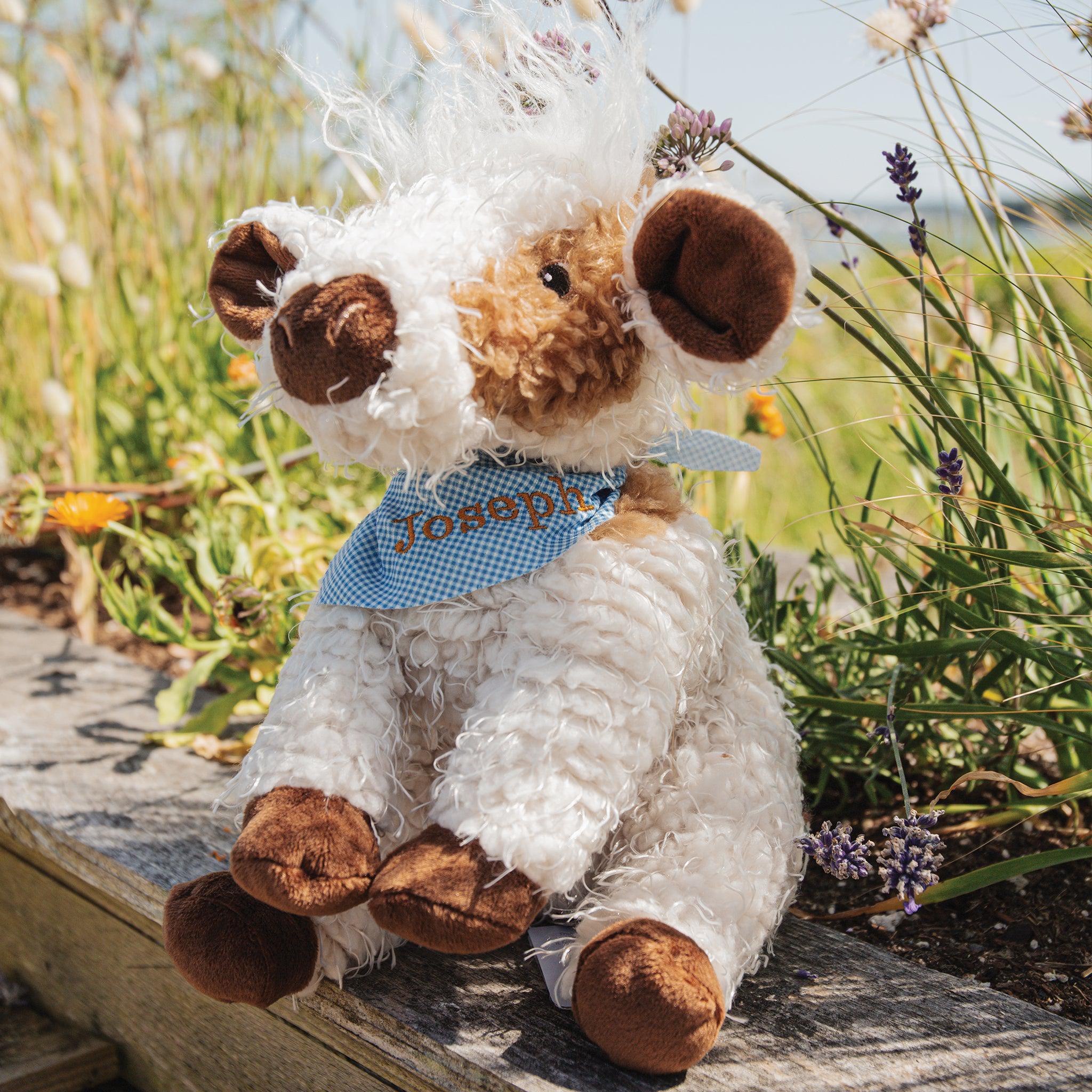Adorable Moo Moo Farm Baby Gift Set - Cute Cow-Themed Newborn Present for Baby Showers, Christenings & 1st Birthdays - Perfect Nursery Decor & Infant Keepsake