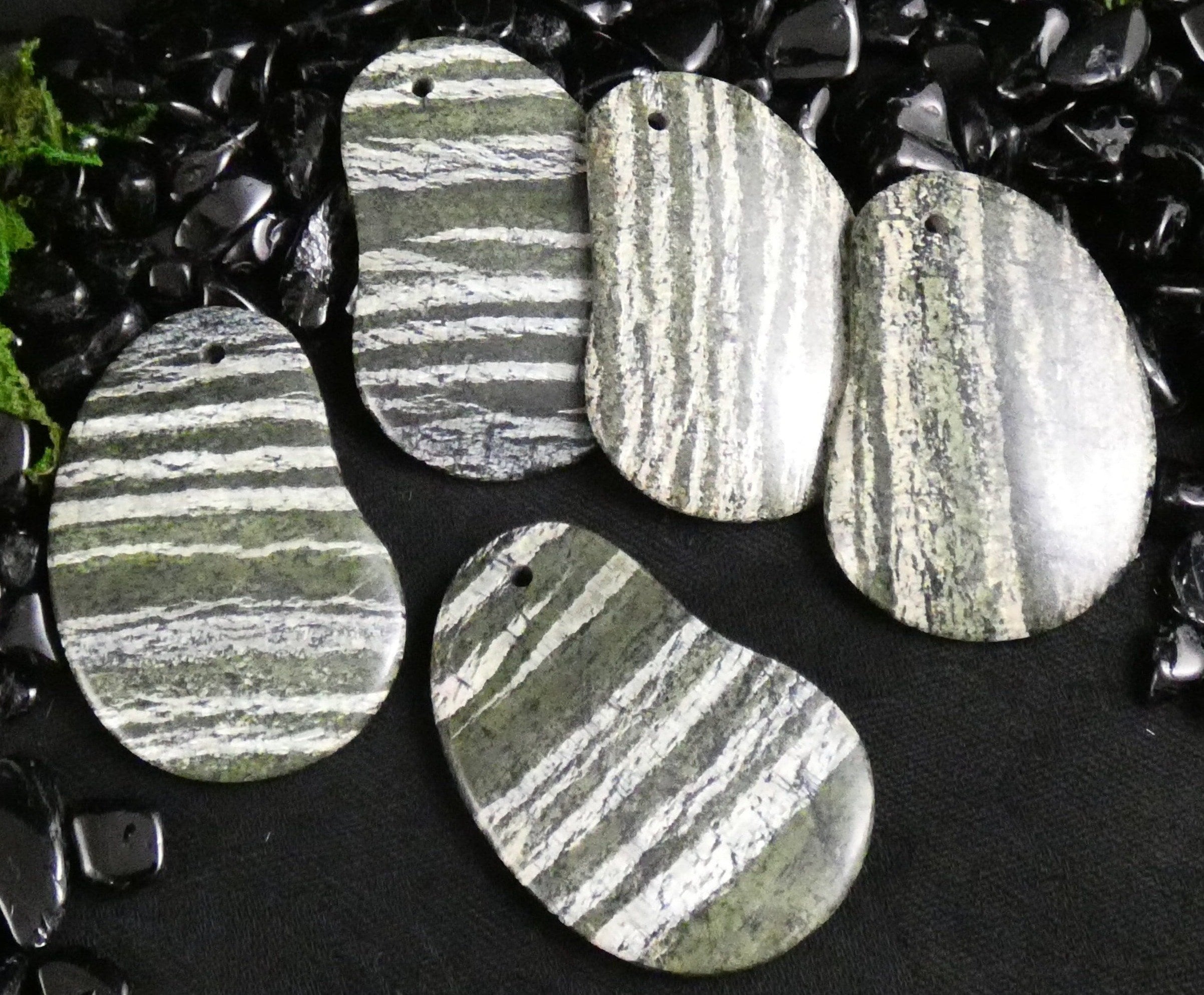 Natural Chrysotile Serpentine Pendant Necklace - Handmade Gemstone Jewelry for Women - Perfect for Boho Style, Spiritual Healing & Everyday Wear