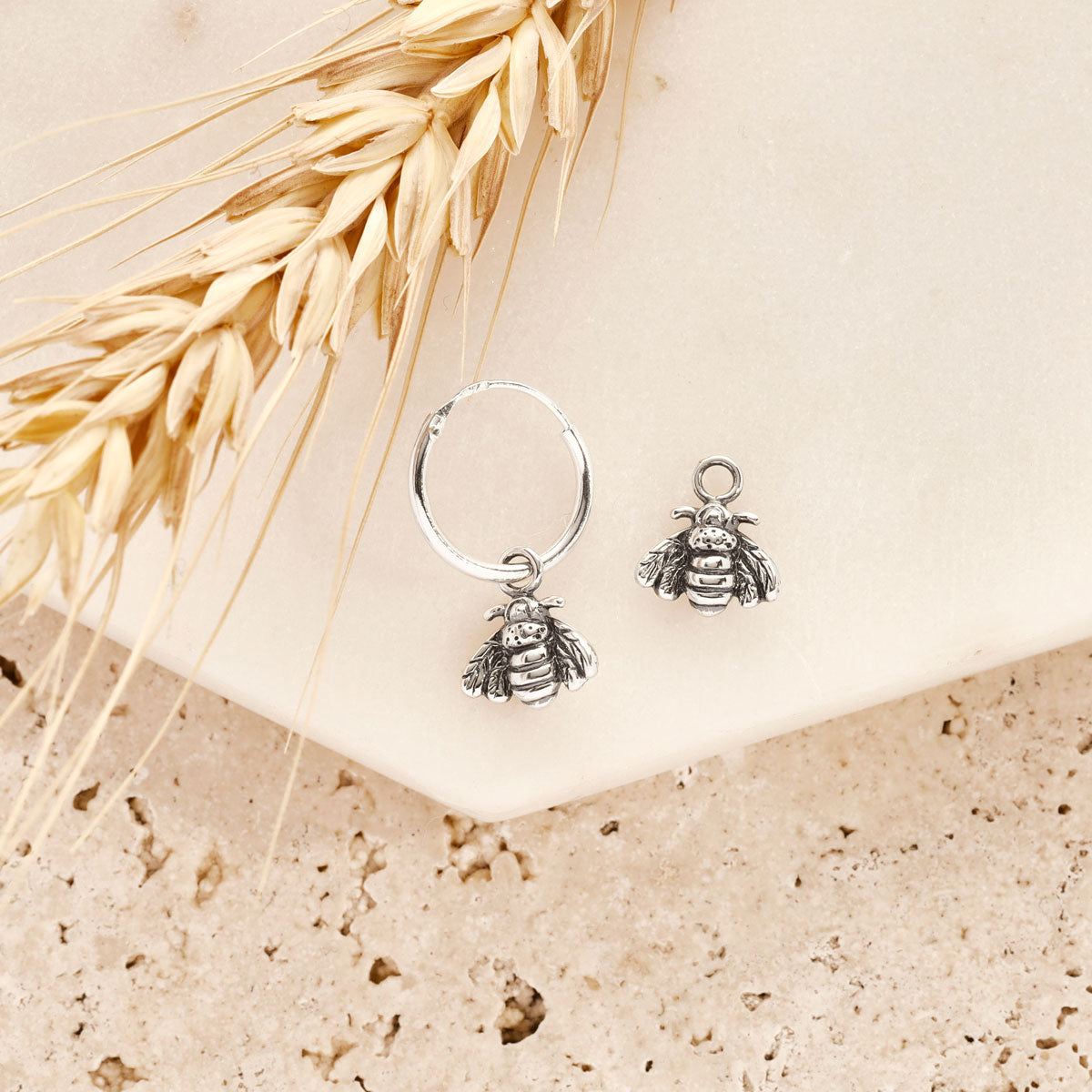 Bee Pollination Ear Charms - Natural Bee & Flower Dangle Earrings for Women | Boho Nature-Inspired Jewelry for Spring, Summer & Outdoor Festivals