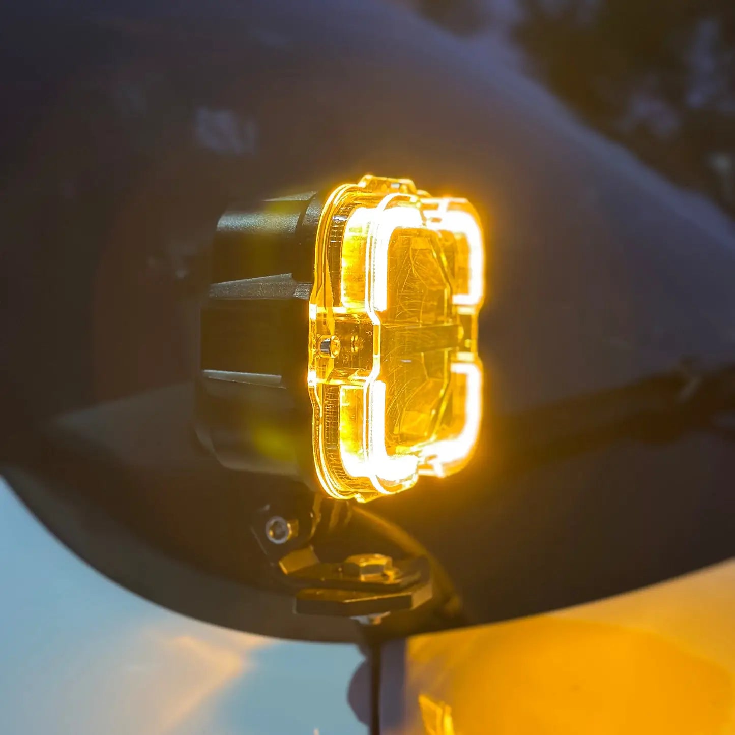 LOYO 90W 4 Inch LED Pods - APEX Series Off Road Driving Light with High/Low Beam & Amber DRL | Waterproof LED Light Bar for Trucks, Jeeps, ATVs, UTVs | Perfect for Night Off-Roading, Camping & Emergency Lighting