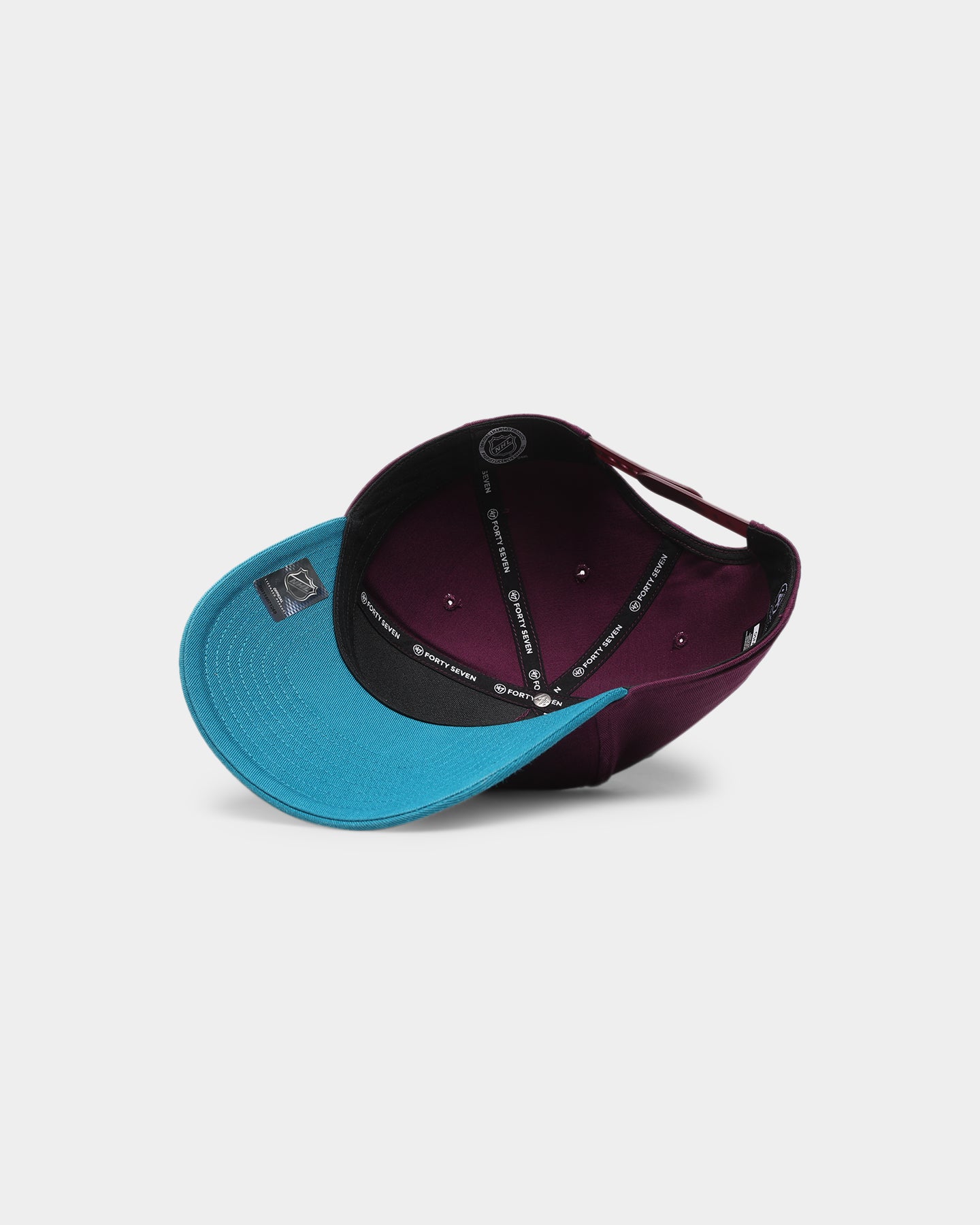 47 Brand Anaheim Ducks 'Ducks' Legend Replica '47 MVP DT Snapback Plum Cap - Official NHL Hockey Hat for Men & Women, Perfect for Games, Fan Gear & Streetwear Fashion