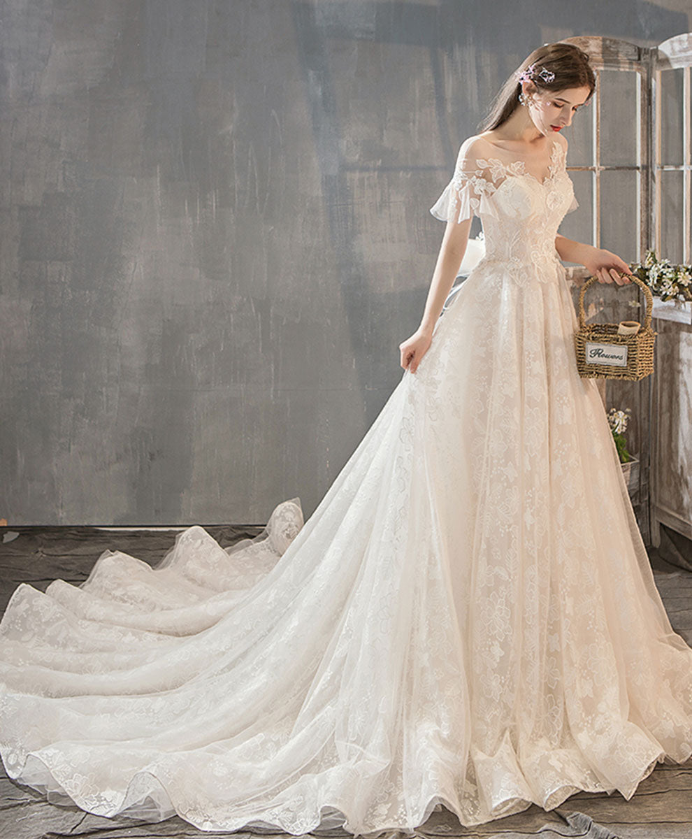 Elegant Light Champagne Tulle Lace Long Wedding Dress - Romantic Lace Bridal Gown for Church Ceremony & Beach Weddings