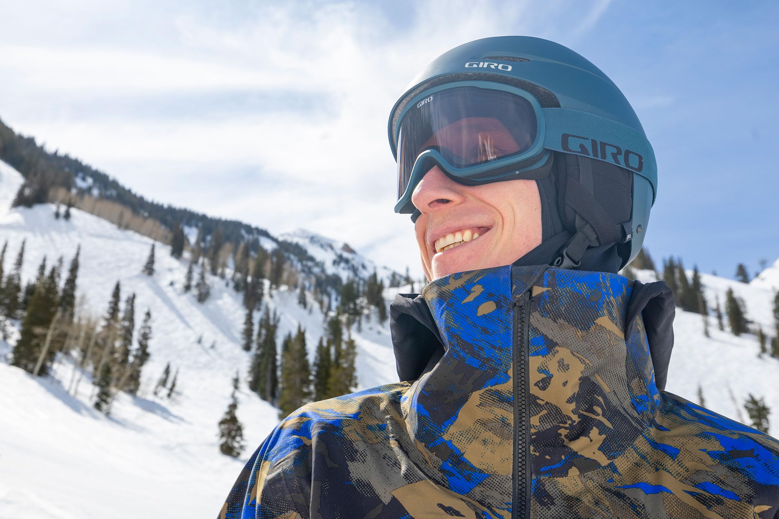 Giro Ratio MIPS Ski Helmet - Lightweight Snowboard Helmet for Men, Women & Youth - Perfect for Skiing, Snowboarding & Winter Sports Safety