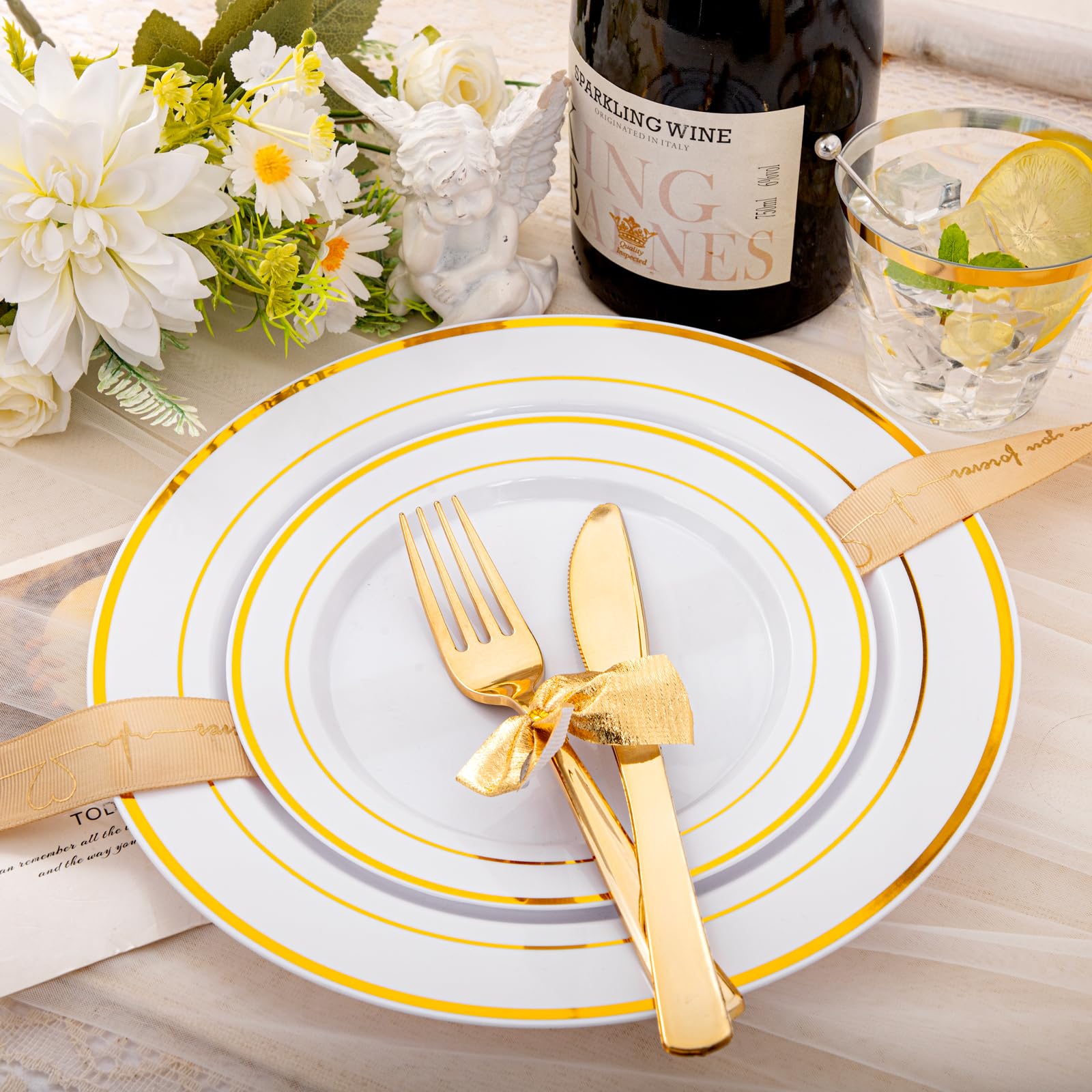 150-Piece Gold Plastic Dinnerware Set Disposable - Heavy Duty Gold Plates, Forks, Knives, Spoons & Cups for 25 Guests | Includes 25 Dinner Plates, 25 Dessert Plates, 25 Forks, 25 Knives, 25 Spoons & 25 Cups | Perfect for Parties, Weddings, BBQs & Events