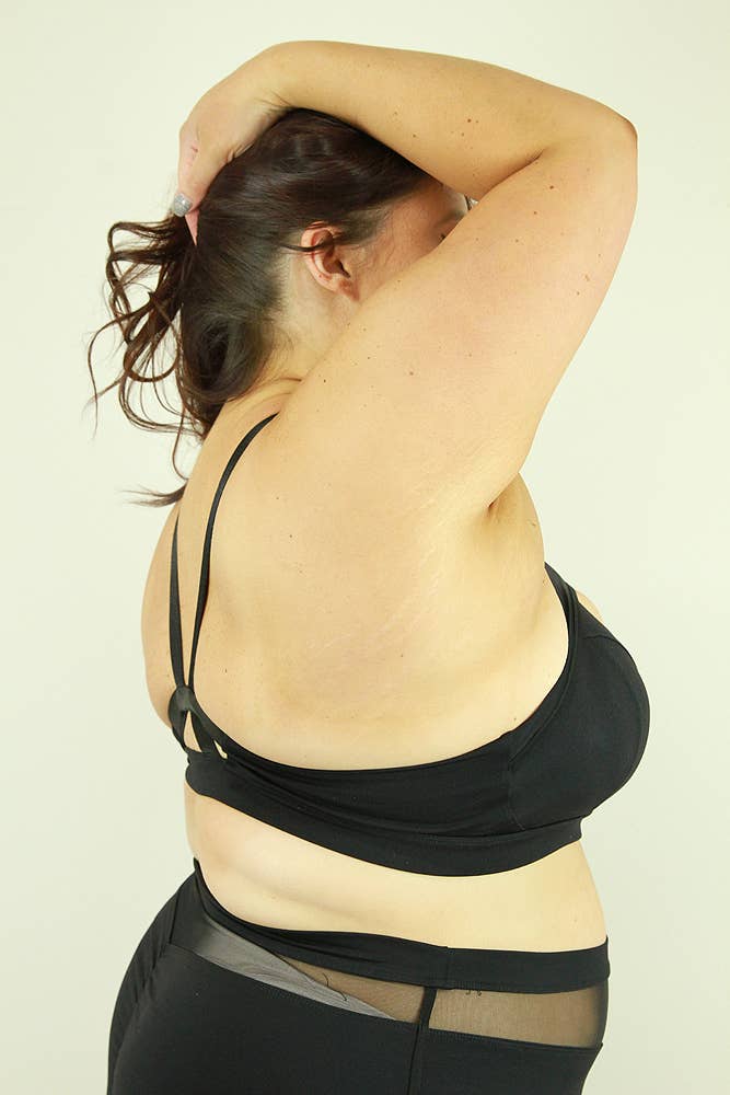 Maddox Mesh Sports Bra for Women - High Support Breathable Workout Top - Black | Perfect for Running, Yoga & Gym Fitness Activities
