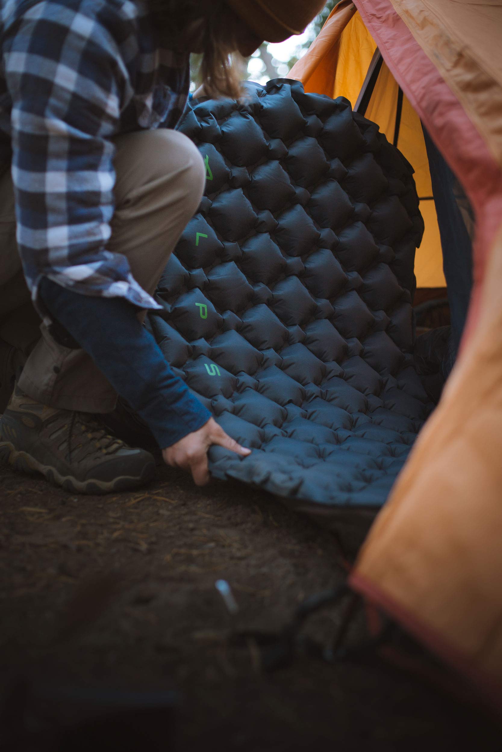 ALPS Mountaineering Swift Air Mat - Ultralight Inflatable Sleeping Pad for Camping, Hiking & Backpacking - Perfect for Outdoor Adventures & Travel