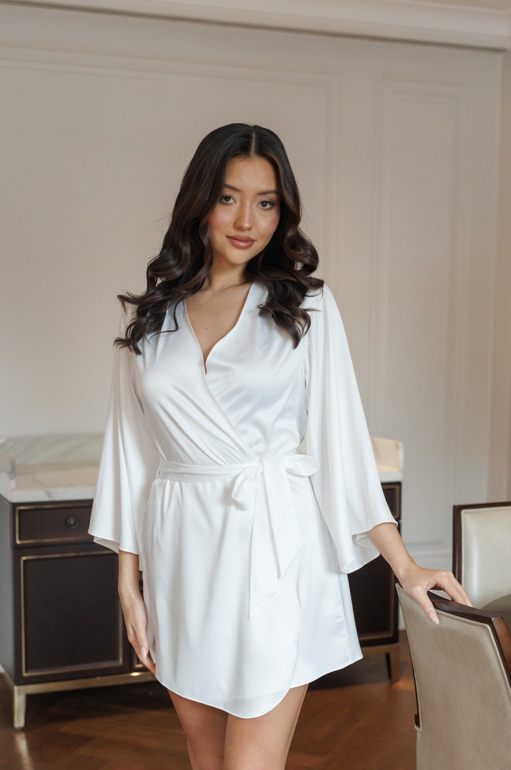 Aimee Pearl Beaded Bridal Robe - Elegant Wedding Lingerie for Bride, Bridesmaids & Bachelorette Party - Perfect for Getting Ready Photos, Honeymoon & Special Occasions
