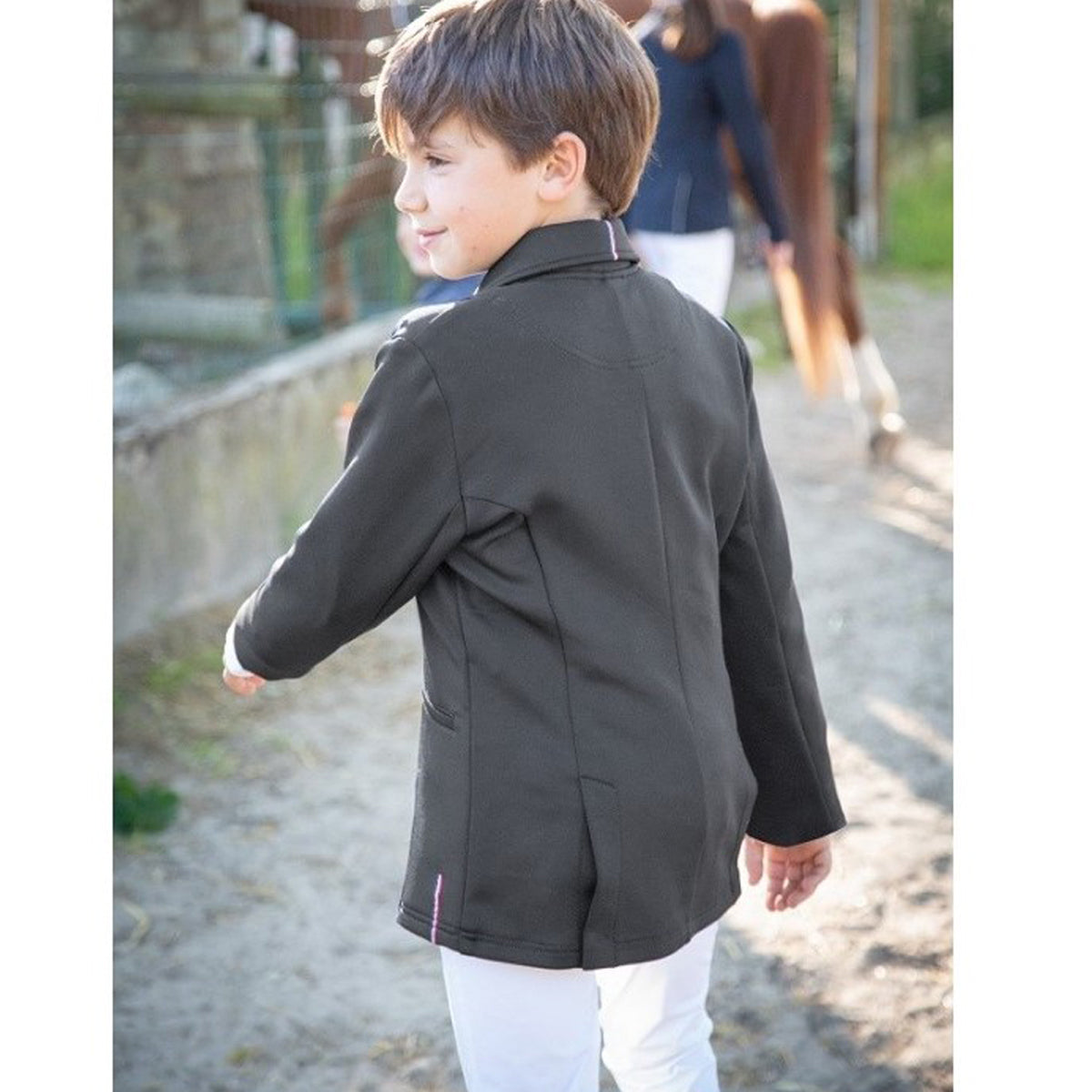 Jump'in Boys' Competition Jacket – Lightweight Waterproof Track Jacket for Running & Outdoor Sports – Perfect for School Events & Athletic Training
