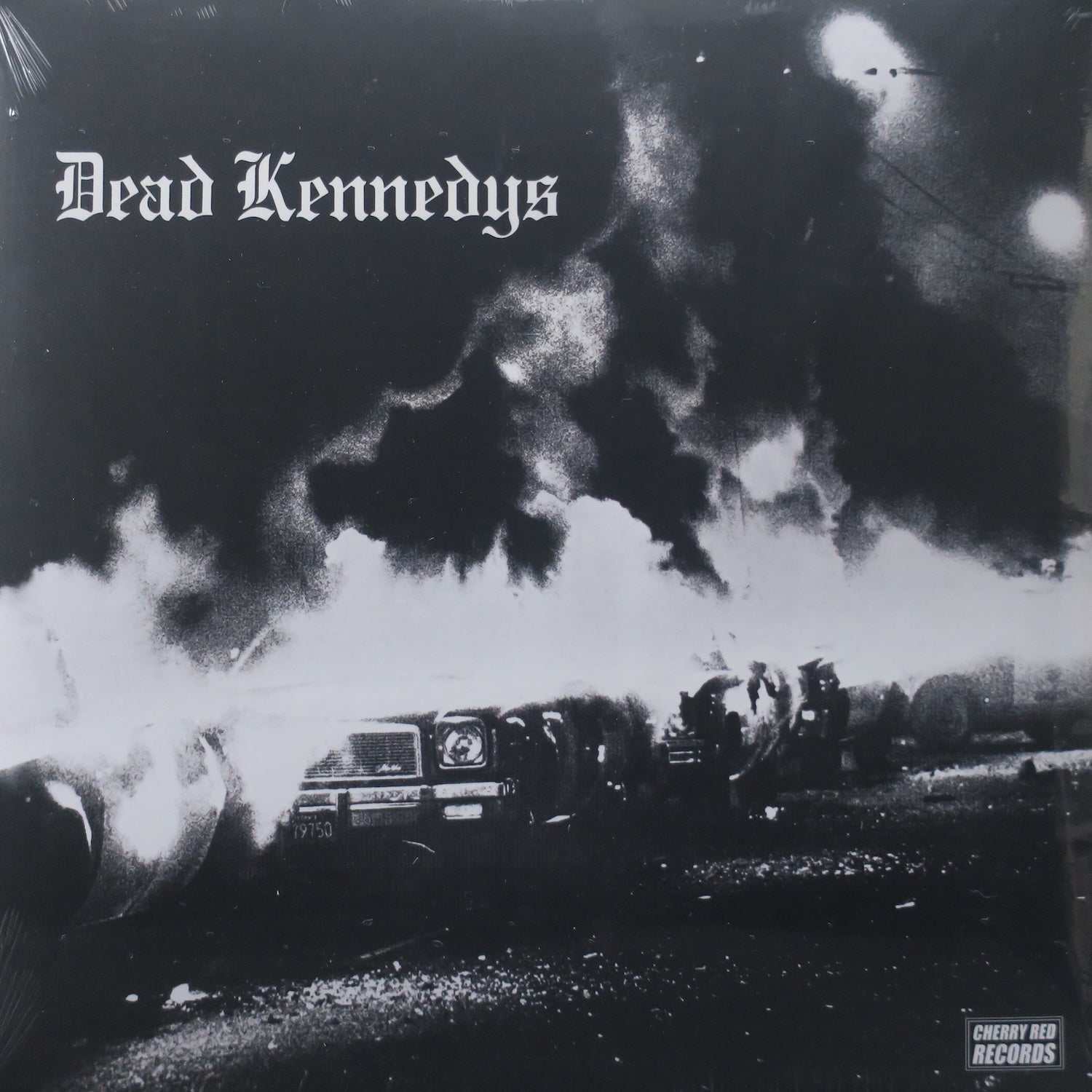 DEAD KENNEDYS 'Fresh Fruit For Rotting Vegetables' 180g Vinyl LP Record with 2 Collectible Posters - Punk Rock Music Collectible for Home Decor & Music Lovers