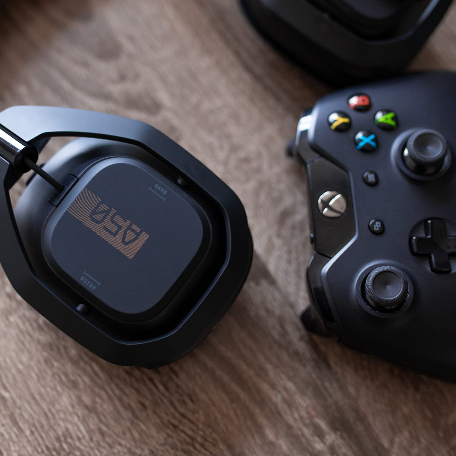 ASTRO Gaming A50 Wireless Gaming Headset with Base Station Gen 4 - Xbox Series X|S, Xbox One, PC & Mac Compatible - Black/Gold - Premium Surround Sound for Gaming, Streaming & Virtual Meetings