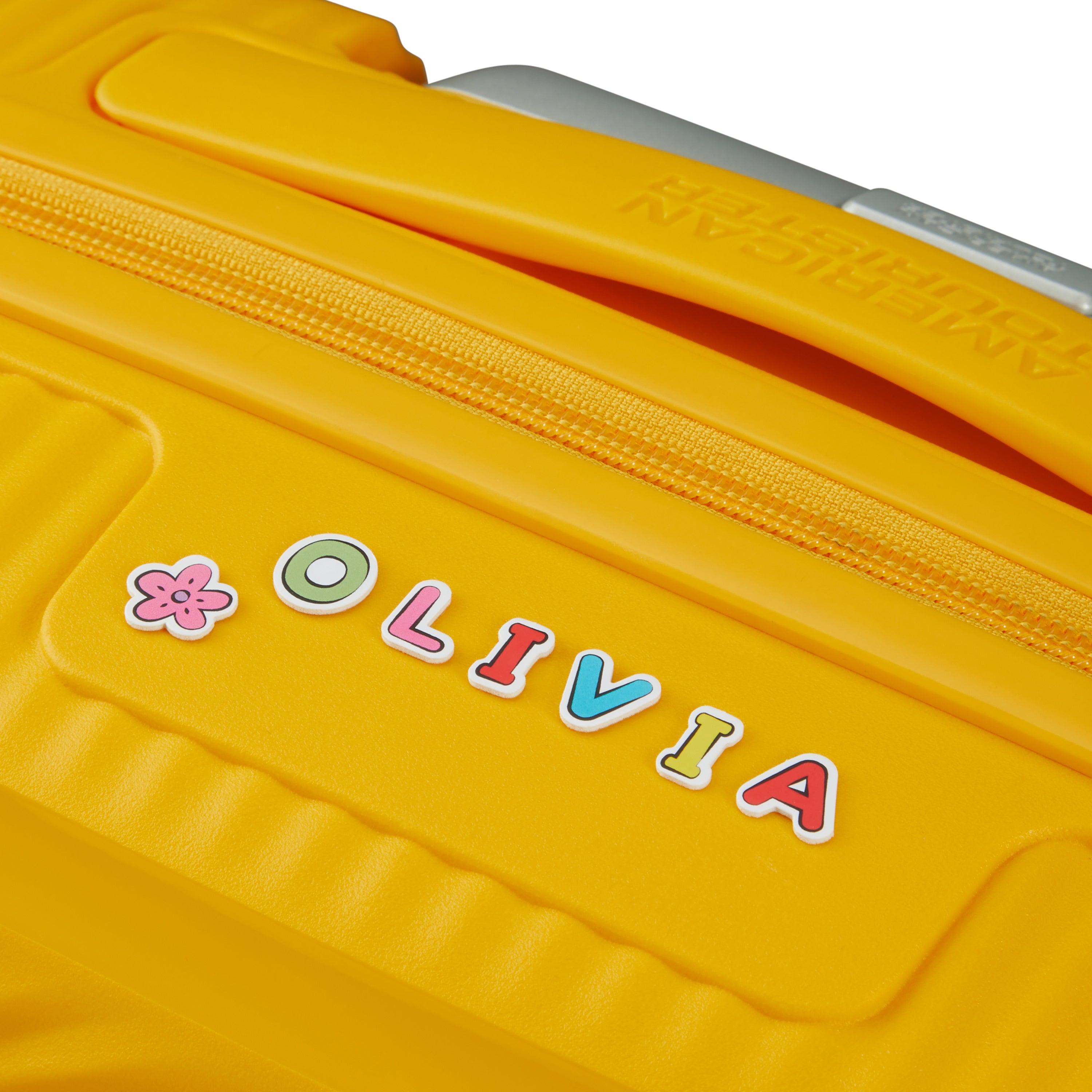 American Tourister Little Curio Kids Spinner Carry On Luggage - Lightweight Durable Suitcase for Children's Travel, School Trips & Airplane Adventures