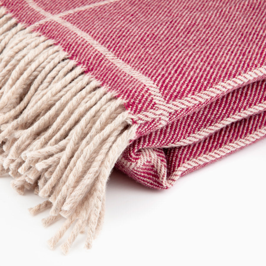 Premium Inchyra Scottish Wool Throw Blanket - Soft Cranberry Red Plaid Design for Cozy Home Decor, Living Room, Bedroom & Winter Warmth