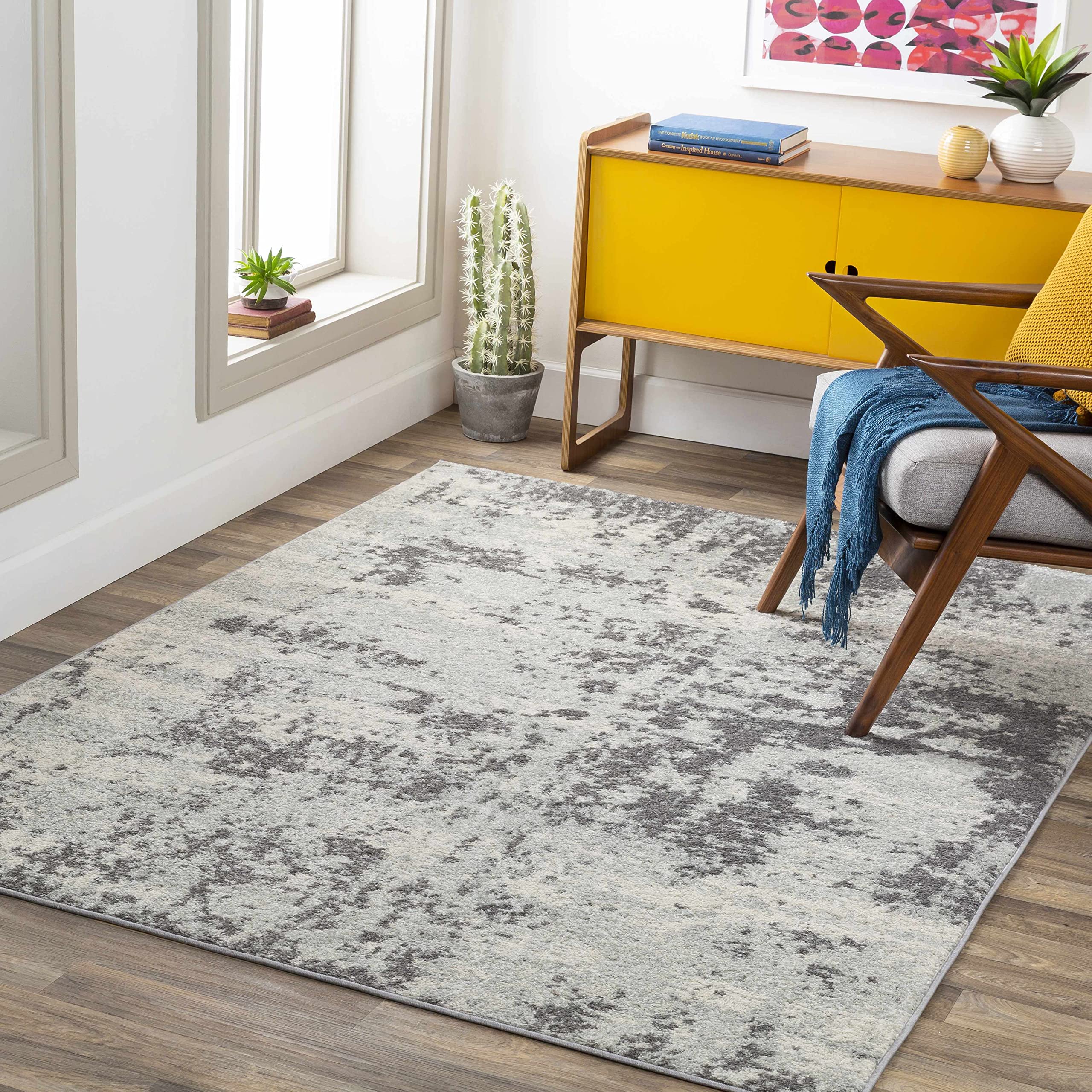 Hauteloom Wattisham Modern Area Rug - 6'7