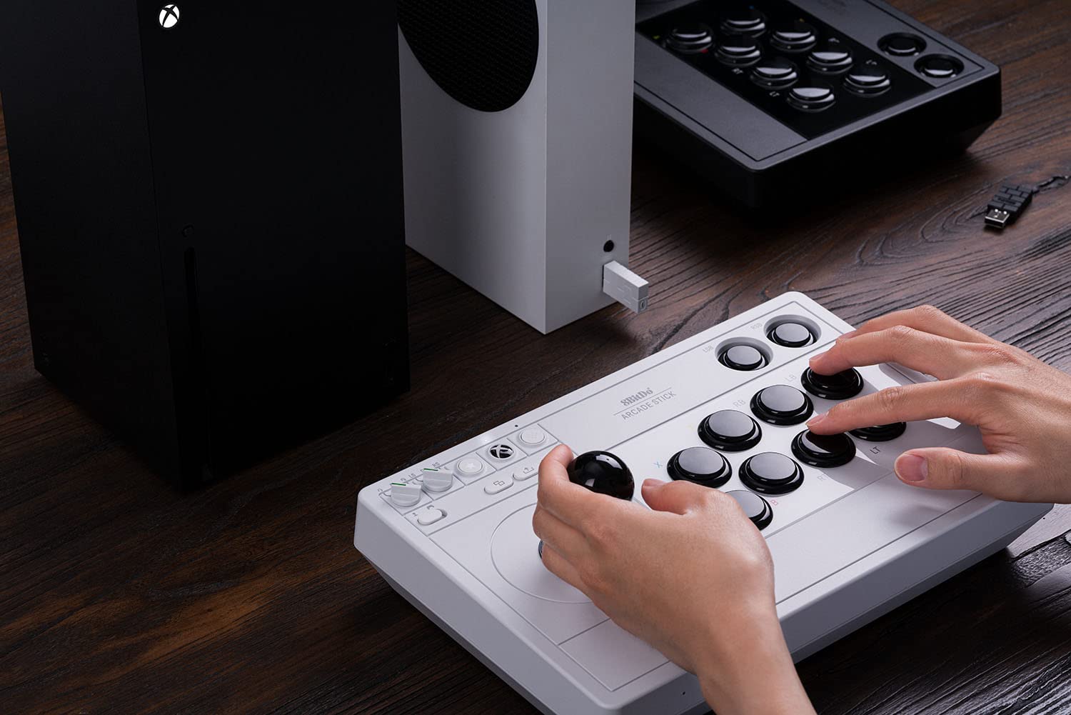8Bitdo Wireless Arcade Stick for Xbox Series X|S, Xbox One & Windows 10 - Officially Licensed Fighting Game Controller with 3.5mm Audio Jack (White) | Perfect for Street Fighter, Tekken & Retro Arcade Gaming