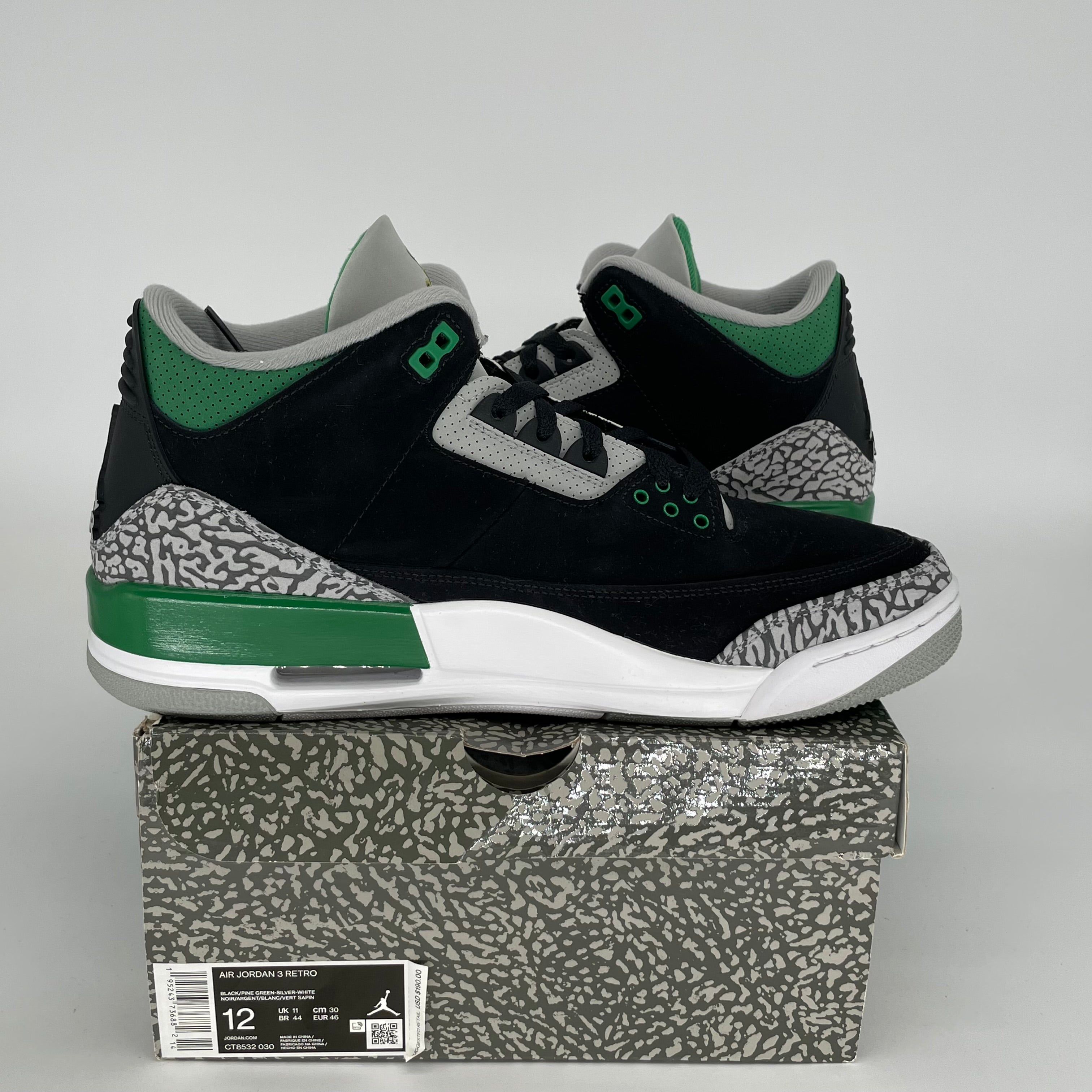 AIR JORDAN 3 Retro Pine Green Men's Basketball Shoes Size 12 - CT8532-030 - Perfect for Streetwear & Sneaker Collection