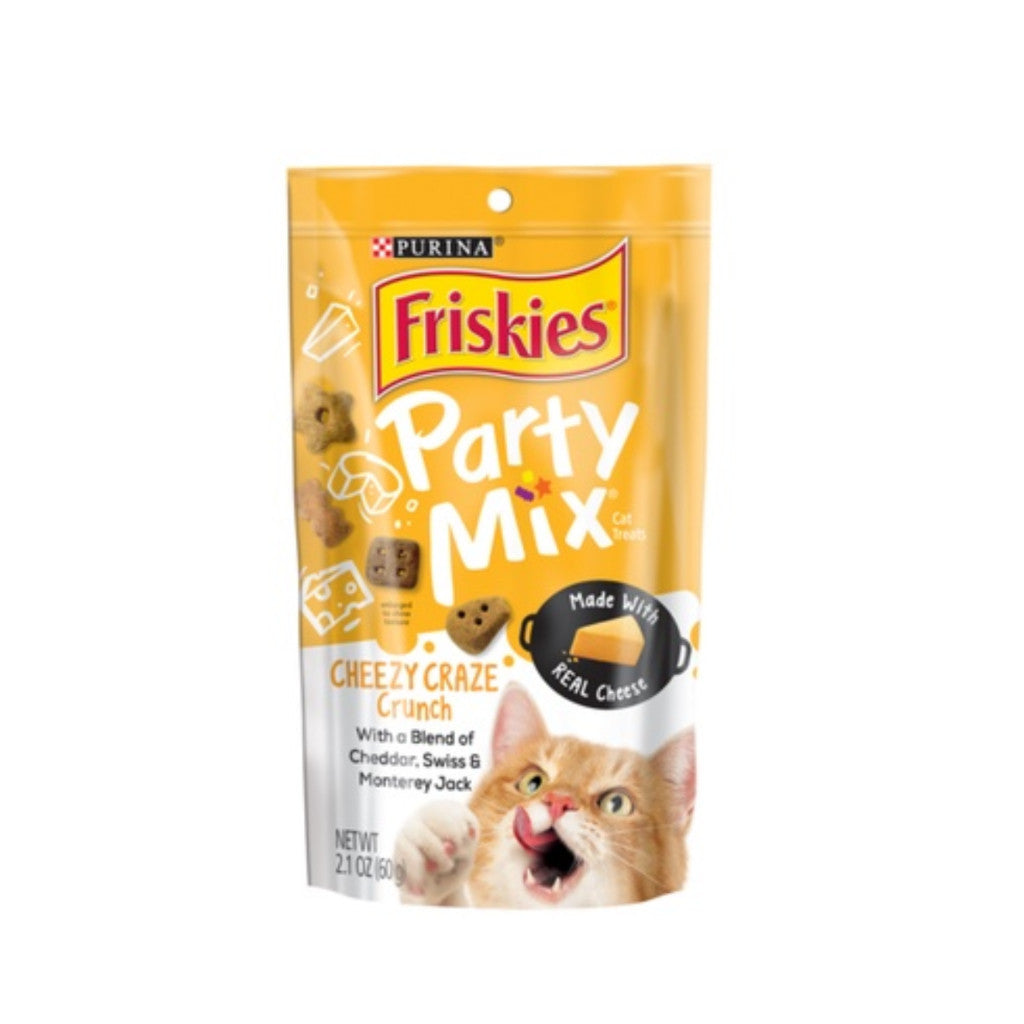 Friskies Party Mix Crunch Cat Treats 60g - Beachside Crunch with Cheezy Gravylicious Chicken & Turkey Flavor - Perfect for Training, Rewards & Bonding with Your Cat